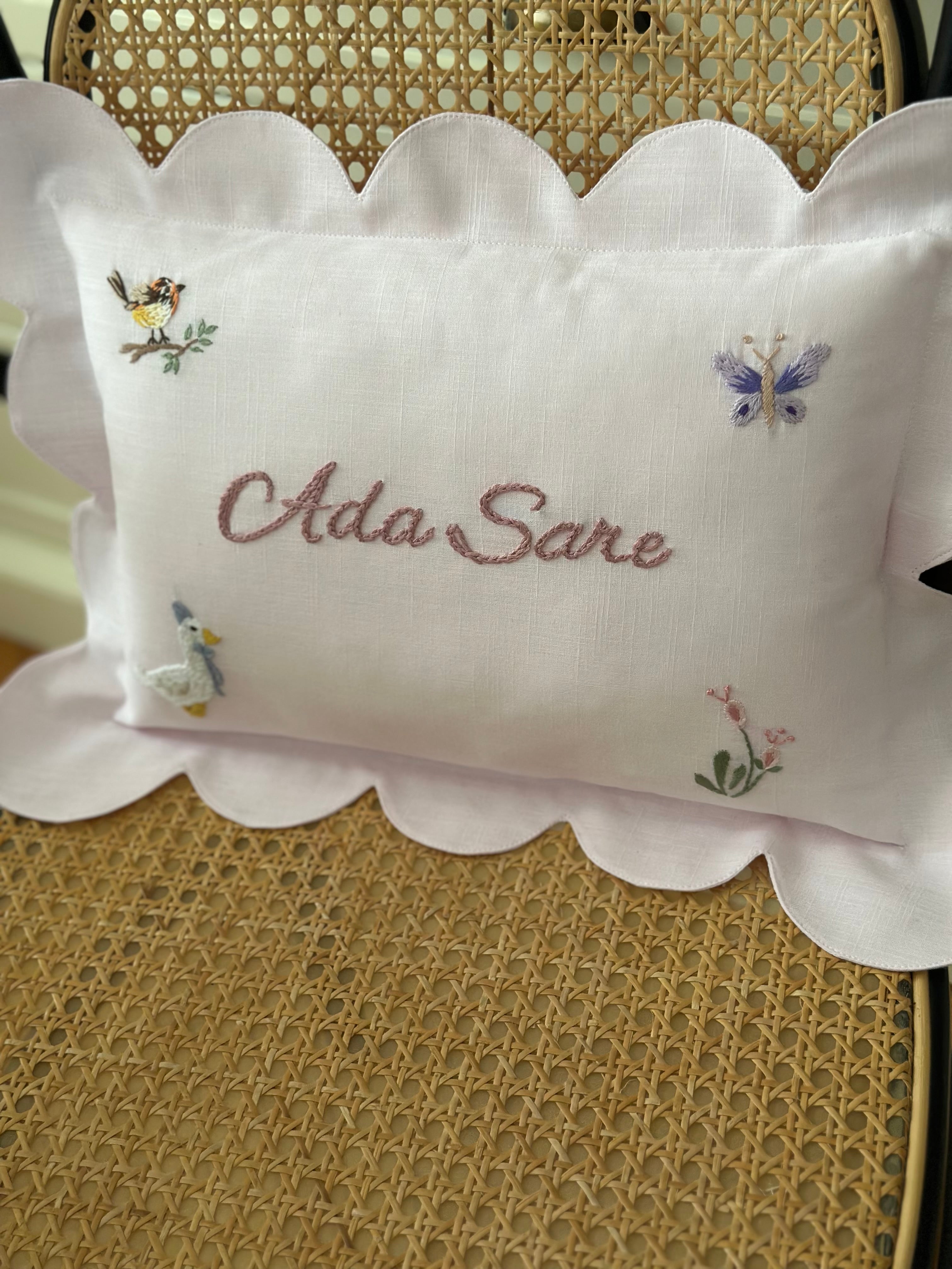 Kişiselleştirilmiş Keten Dilimli Bebek Yastığı