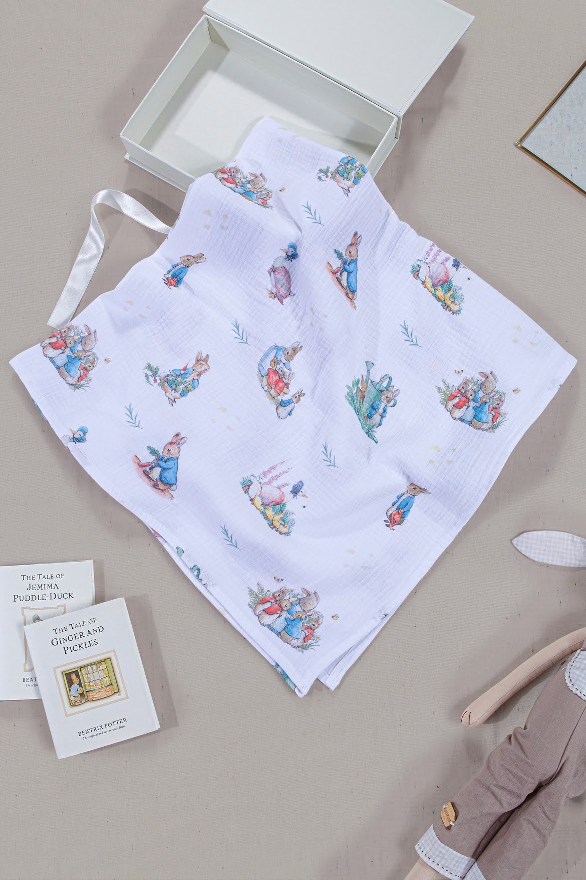 Peter Rabbit Serisi Çok Amaçlı Bebek Müslin Örtüsü Mavi