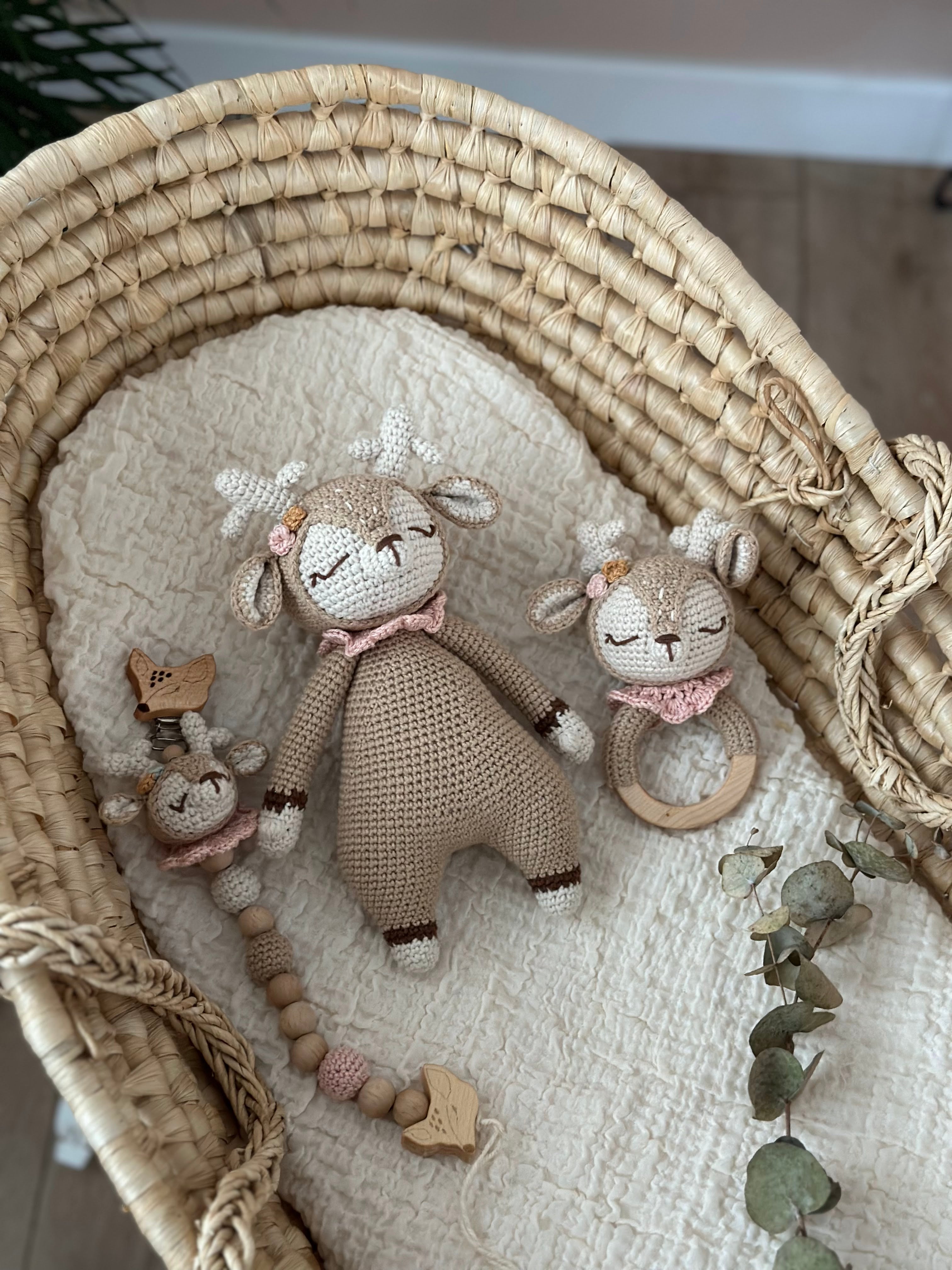 Amigurumi Ceylan Model Bebek Seti – 3 Parça
