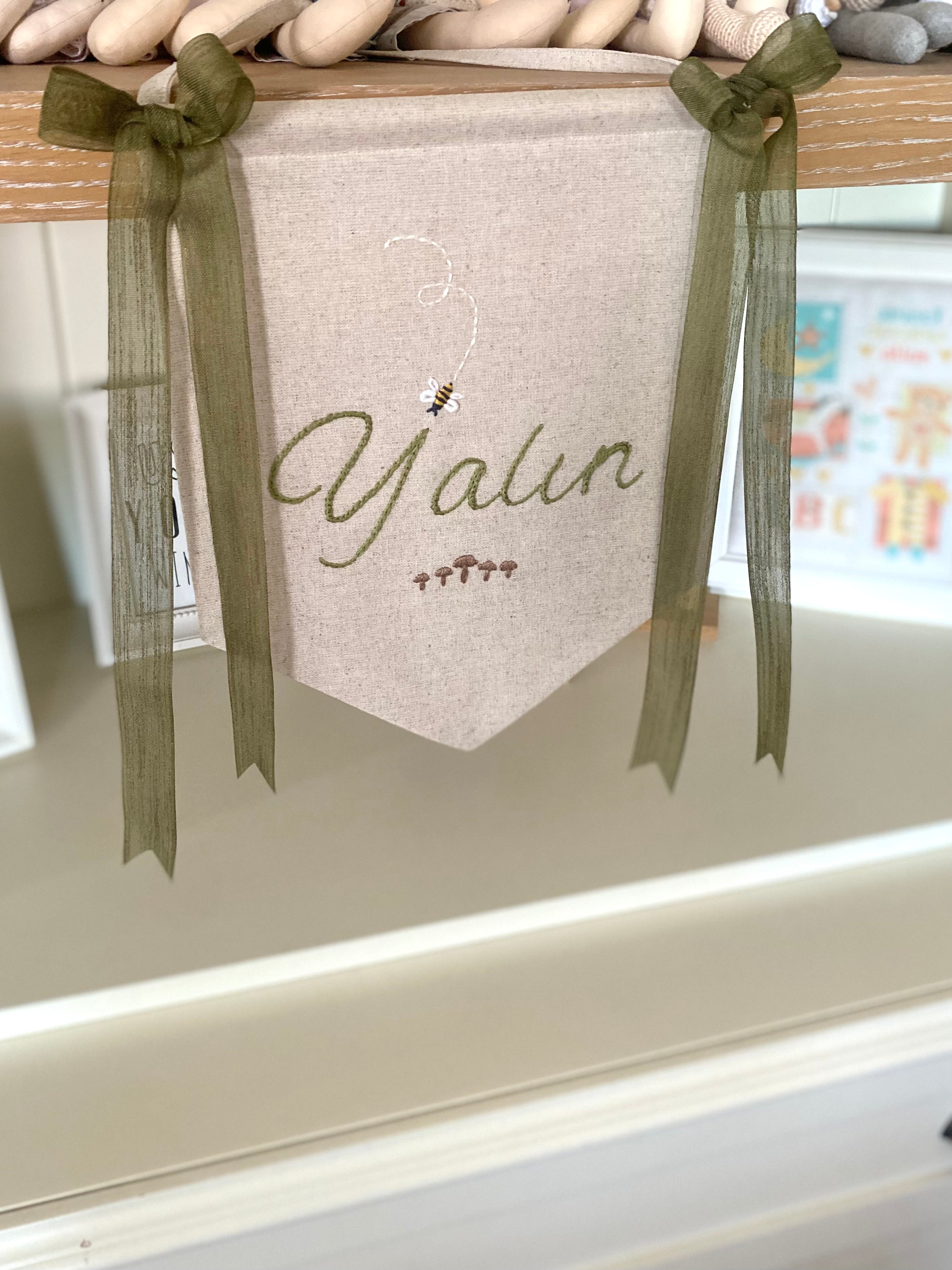 Kişiye Özel El İşi İsimli Keten Bebek Banner / Kapı Süsü