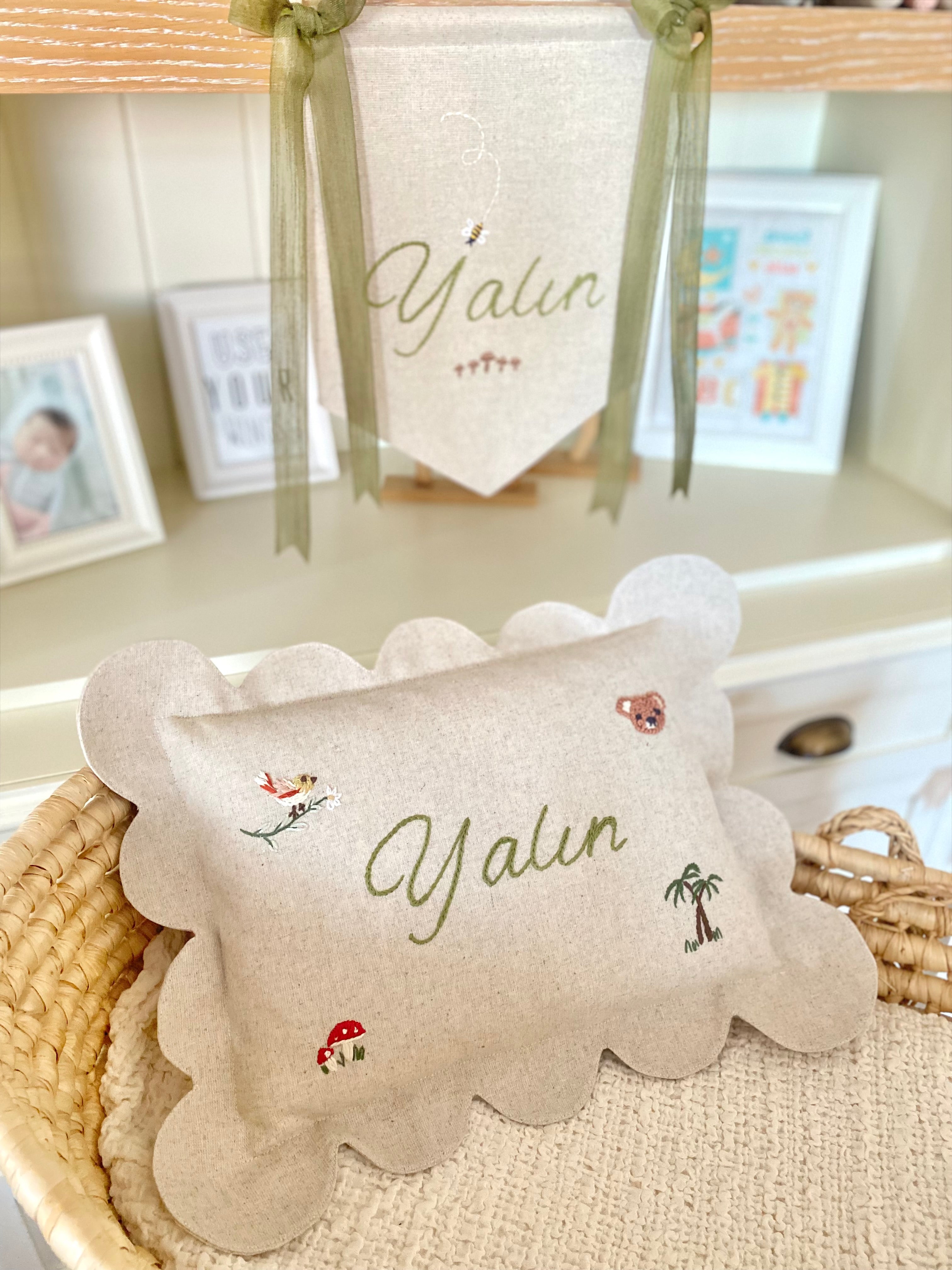 Kişiye Özel El İşi İsimli Keten Bebek Banner / Kapı Süsü