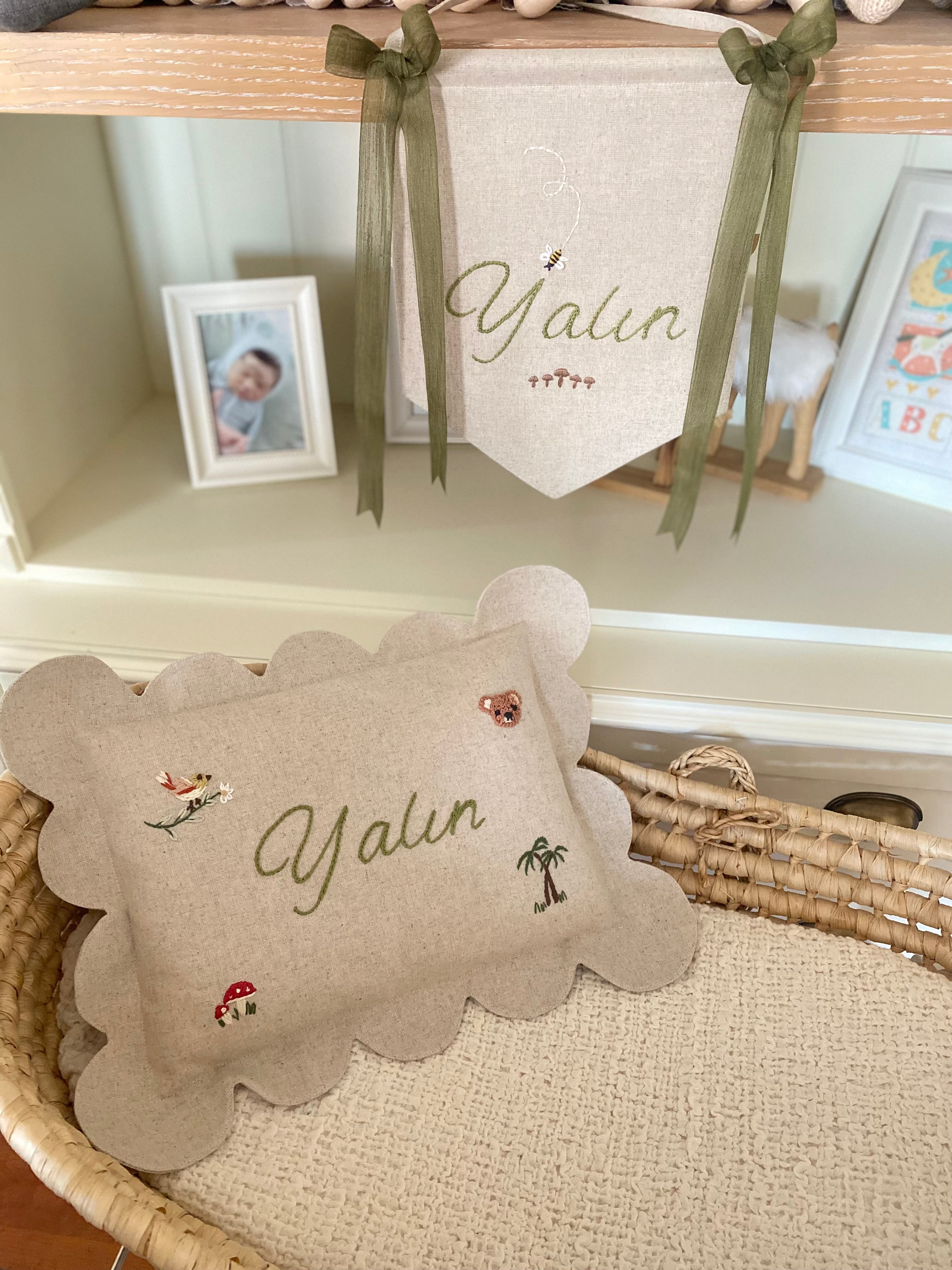 Kişiye Özel El İşi İsimli Keten Bebek Banner / Kapı Süsü