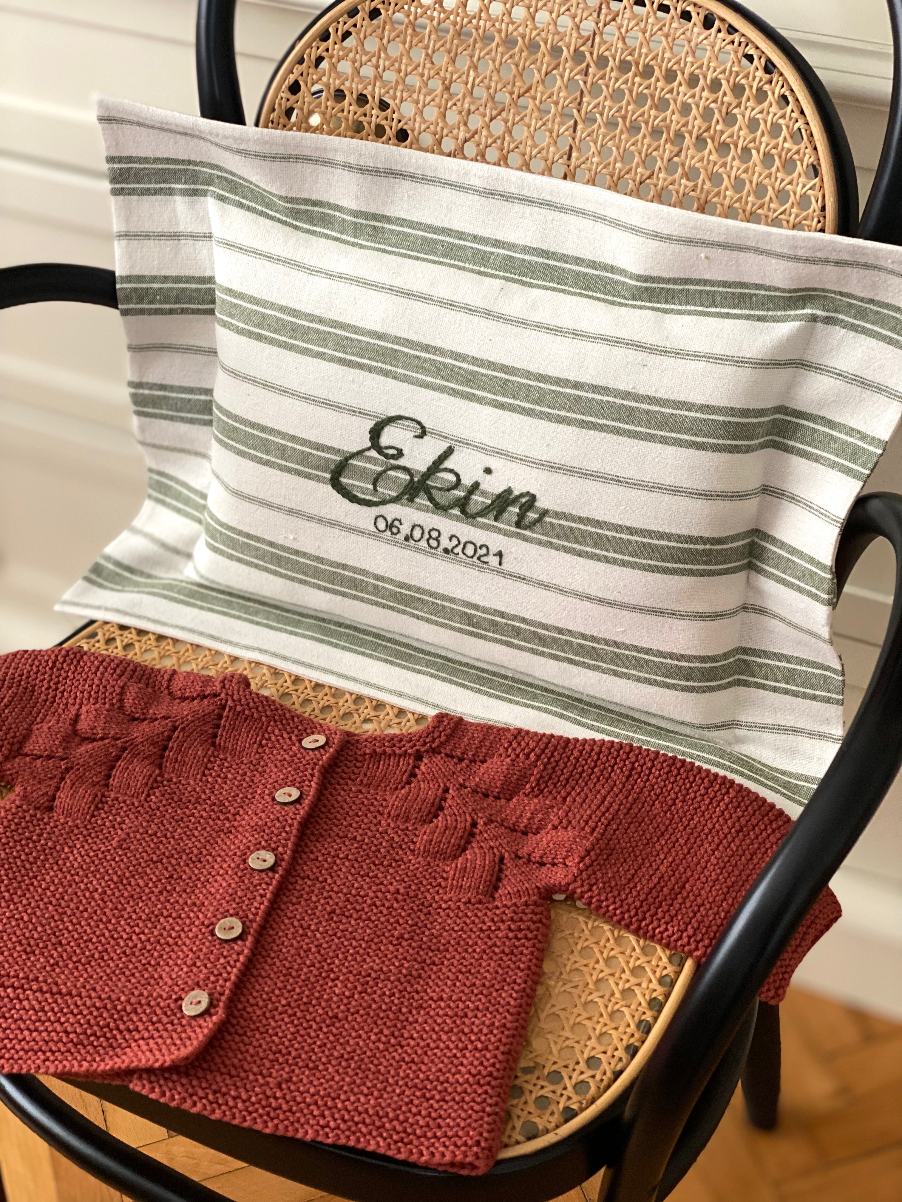 Kişiselleştirilmiş Keten Dilimli Bebek Yastığı