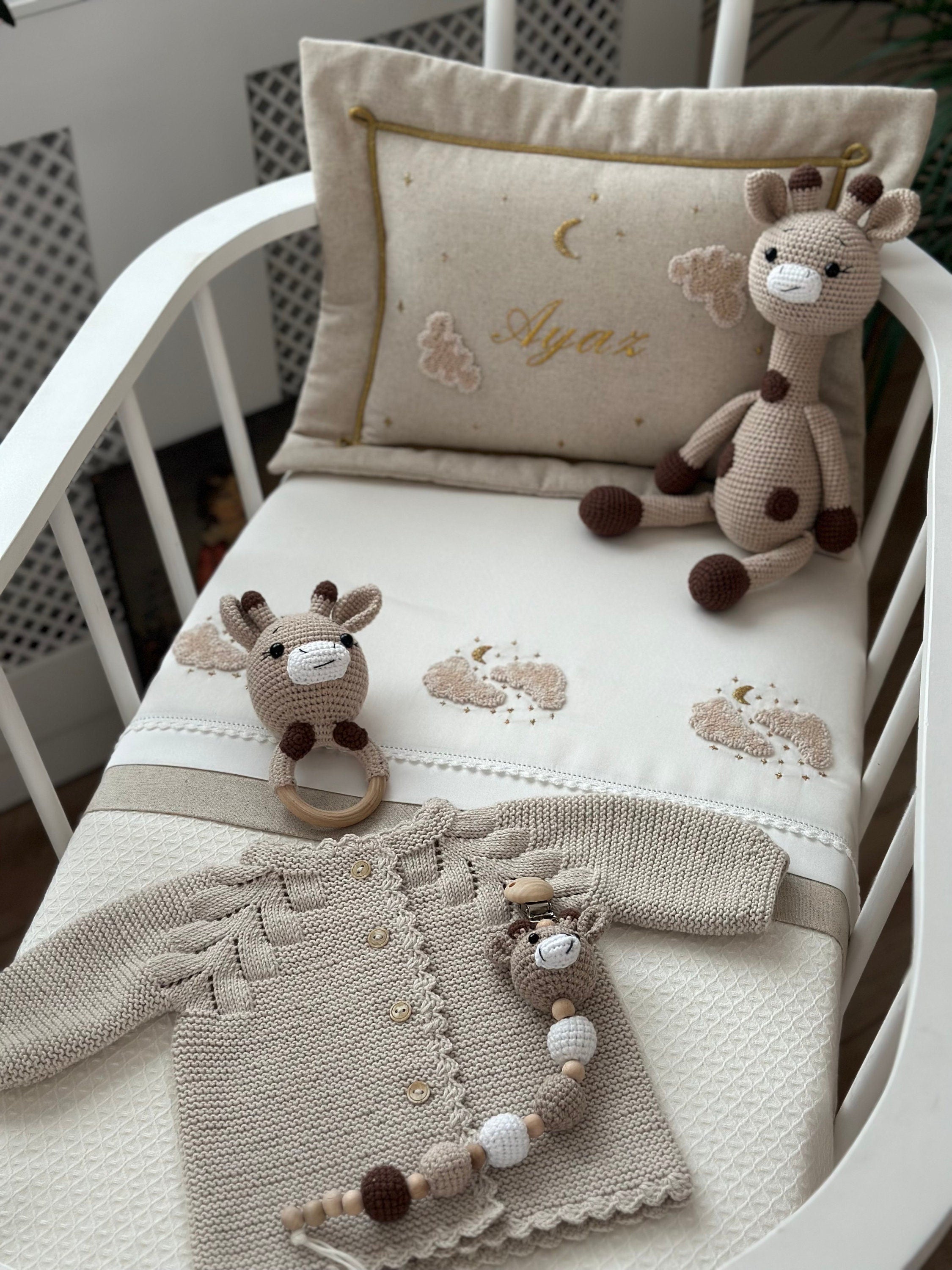 Twinkle Bulut İşlemeli Pike Takımı