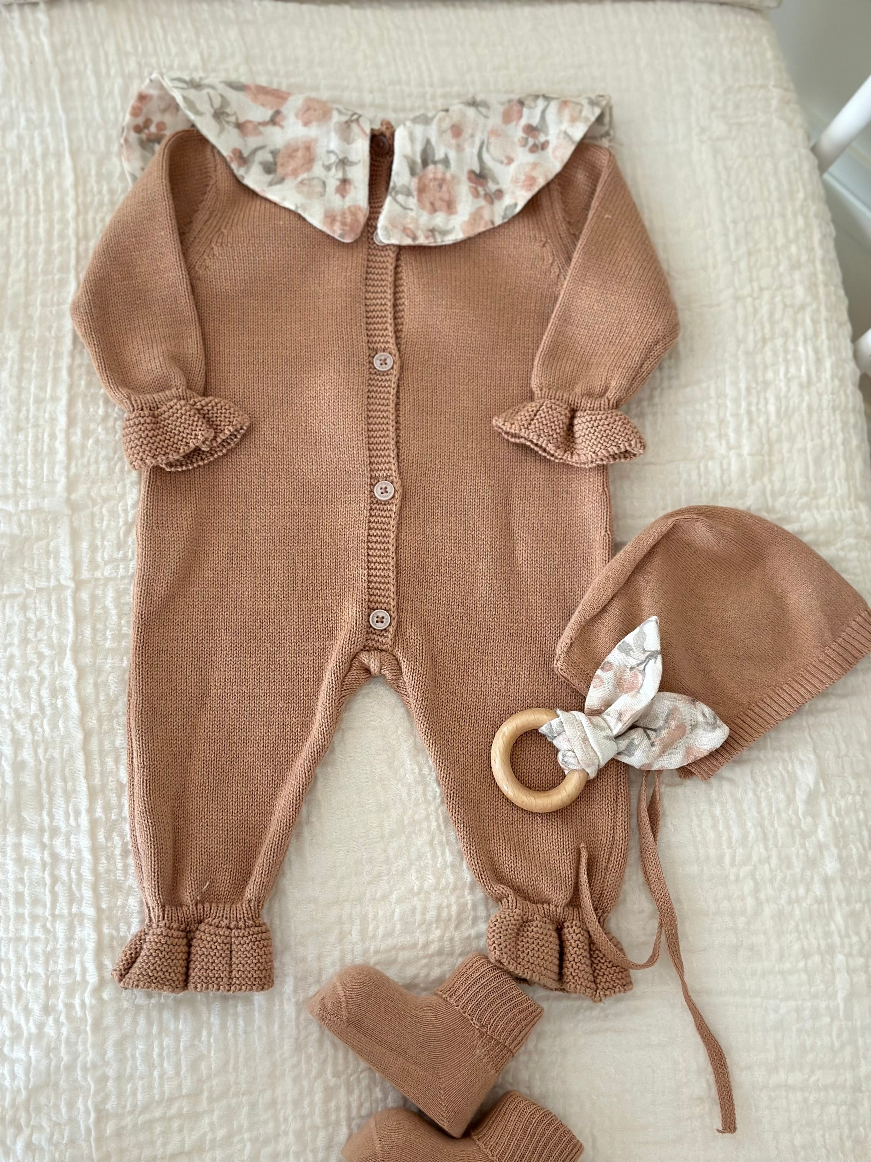 Hardal Müslin Yakalı Triko Kız Bebek Tulum Seti 3 Parça