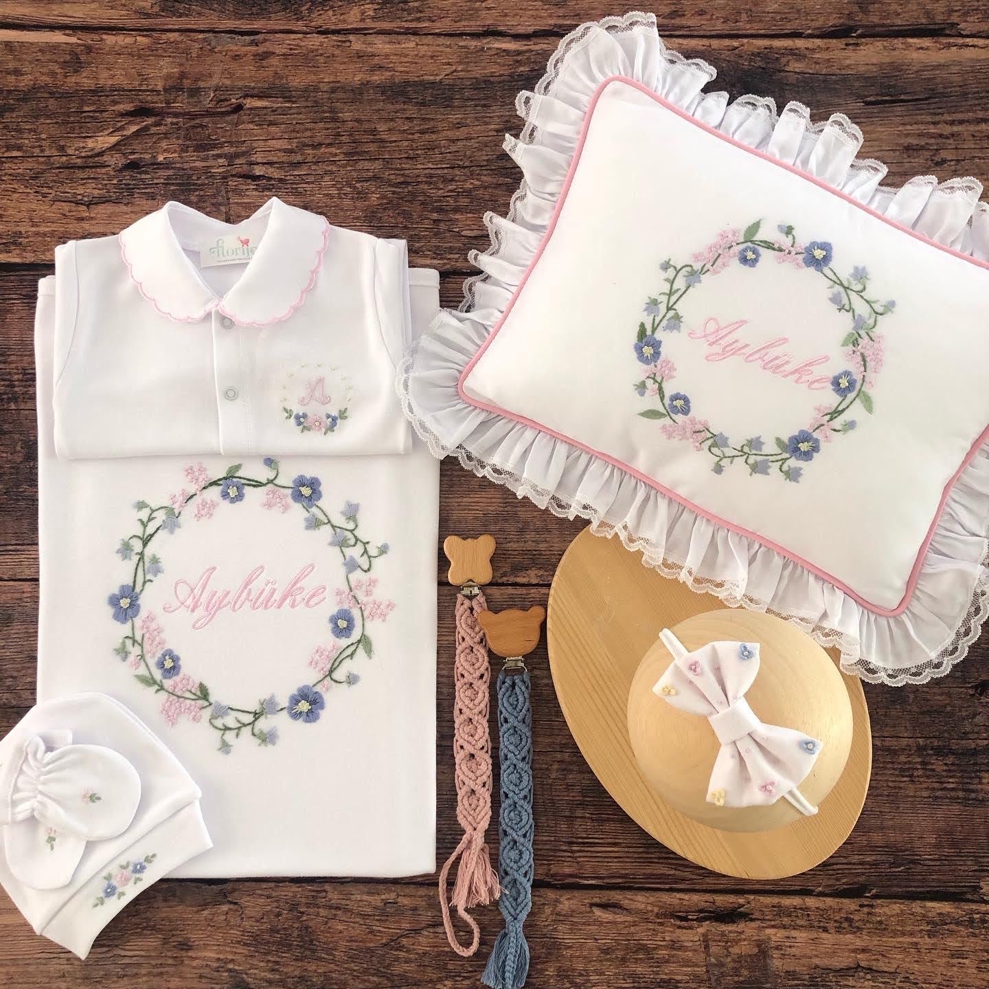 Menekşe Modeli Hastane Çıkışı Seti