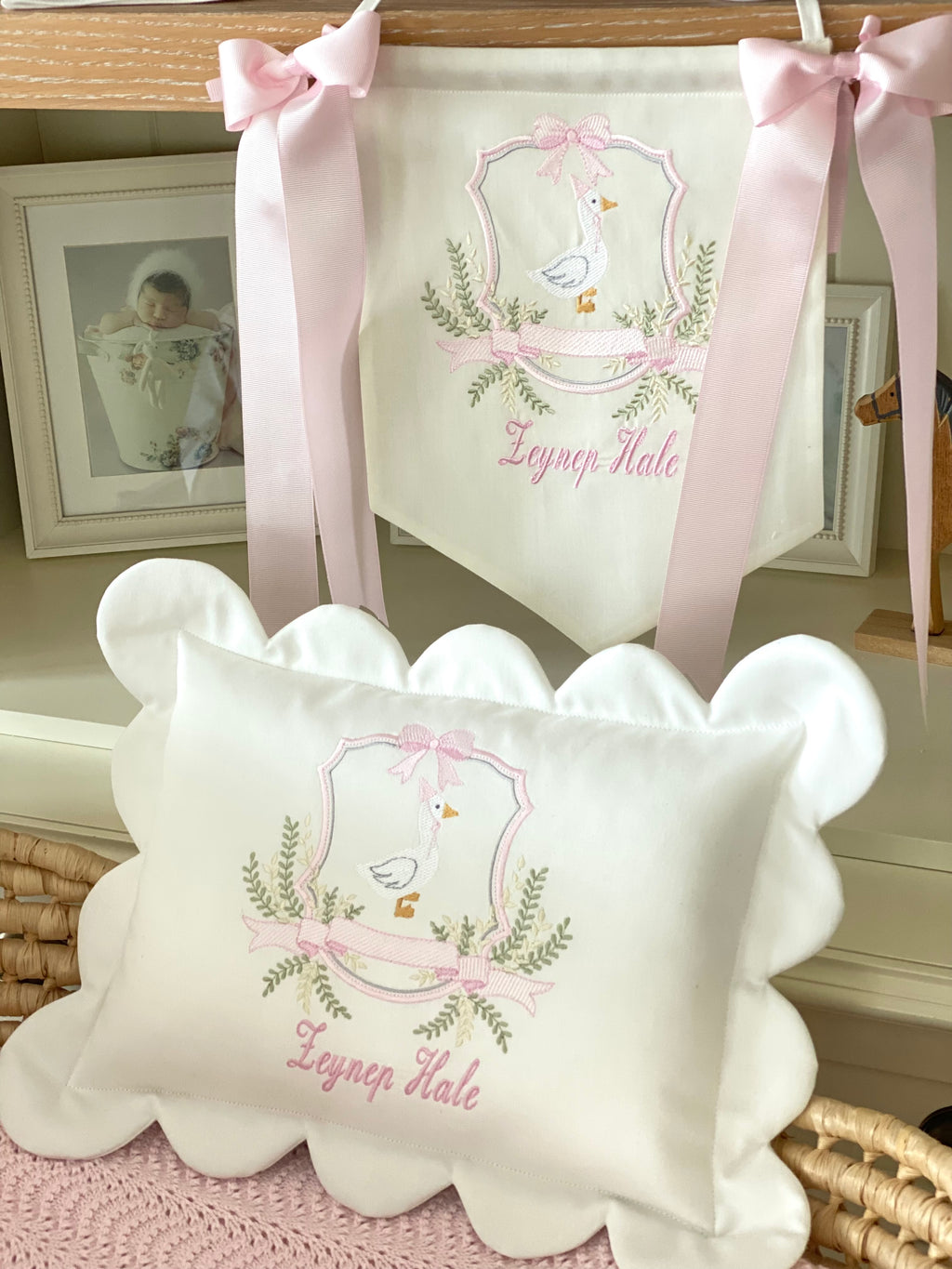 Duckling Kişiye Özel İsimli Keten Banner / Kapı Süsü Çelenk
