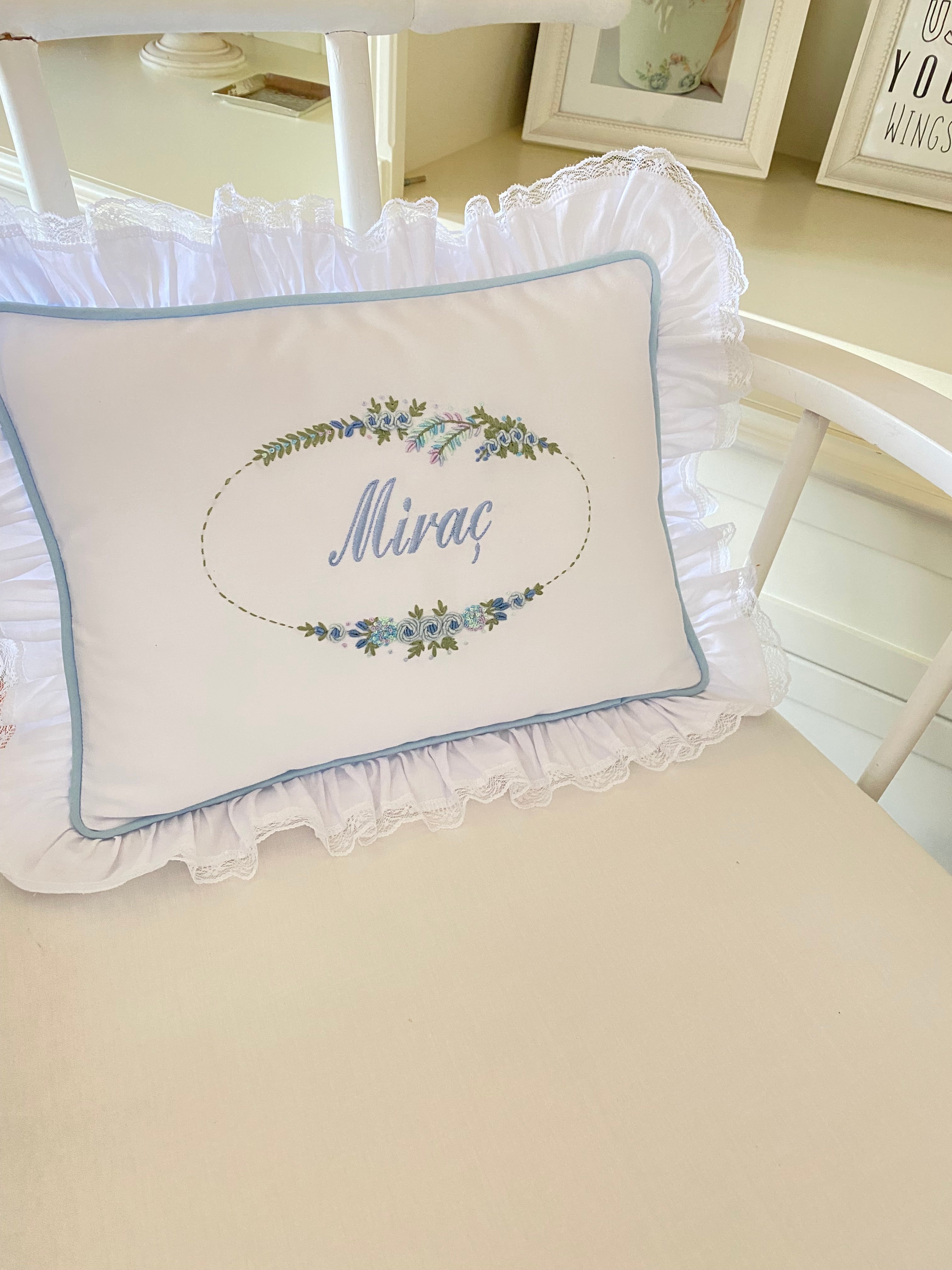 Belcekız Model Dekoratif Bebek Yastığı - Mavi