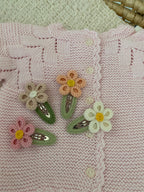 Örgü Papatya Çiçekli Bebek Saç Tokası