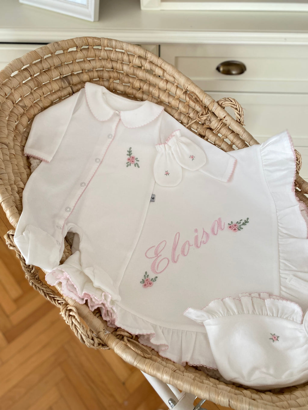 Spring Flowers Organic Newborn Set – Pink Crochet Detail