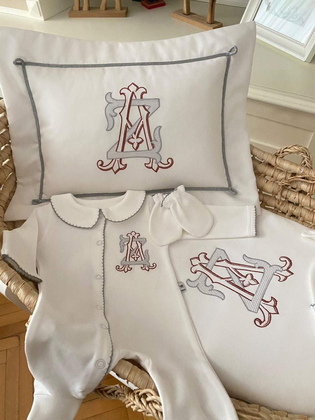 Monogram Organik Yenidoğan Seti