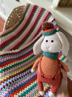 El Örgüsü Renkli Bebek Battaniyesi