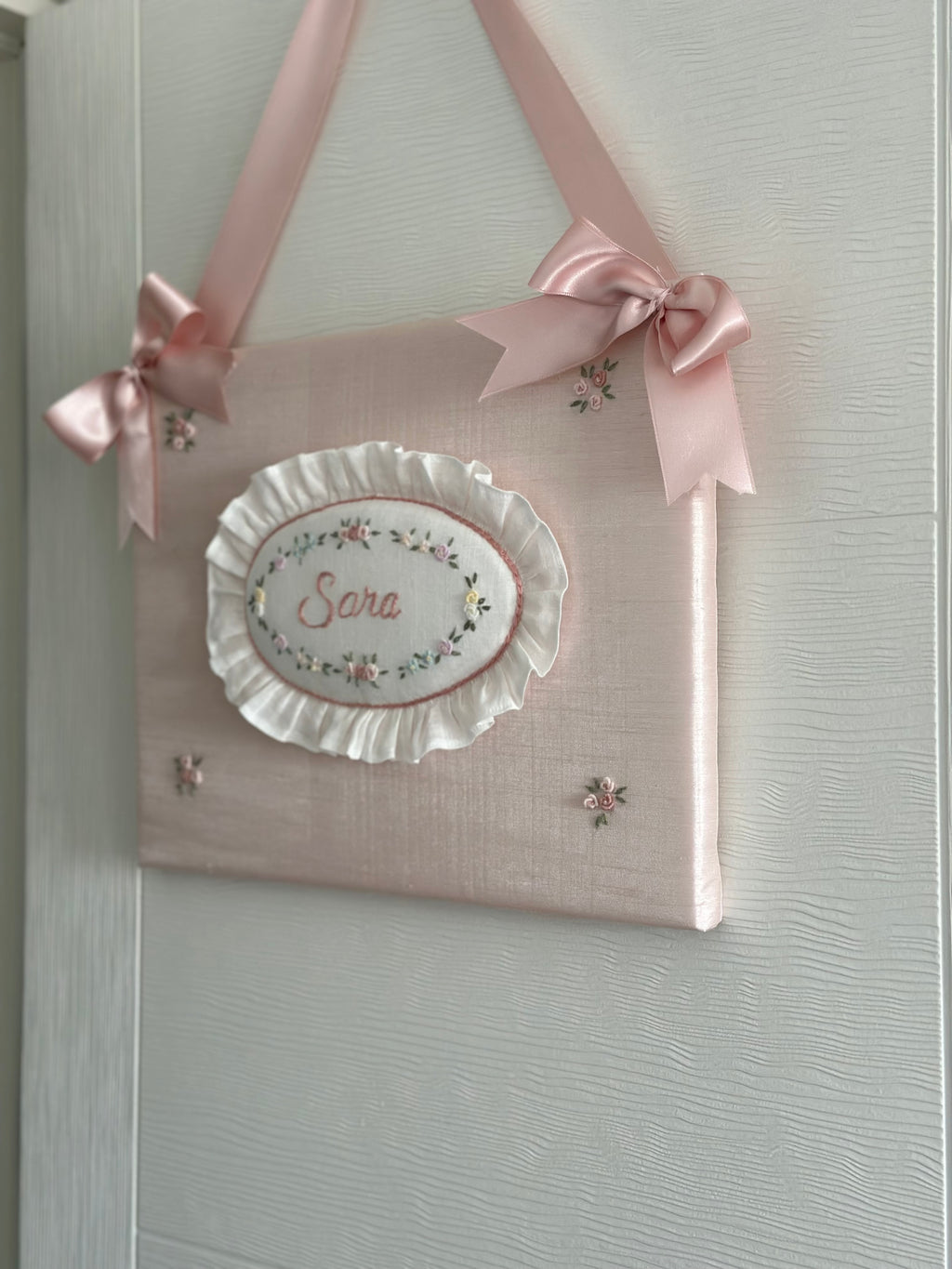 Rococo Embroidered Personalized Fabric Door Decoration | Named Baby Room Decor