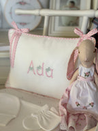 Fiyonklu Harfler Dekoratif Bebek Yastığı