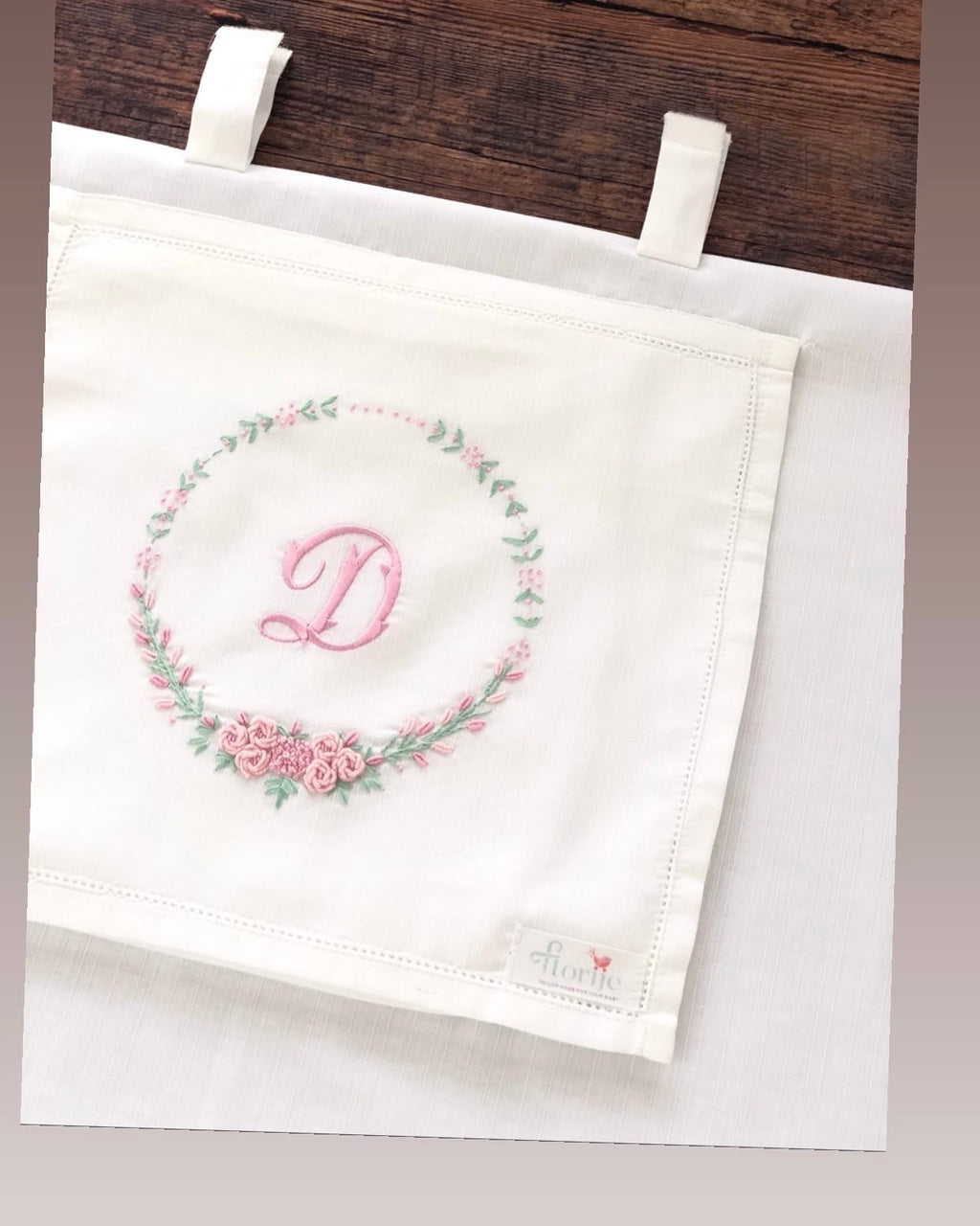 Ortancamsı İşlemeli Keten Puset Örtüsü Pembe/Mint