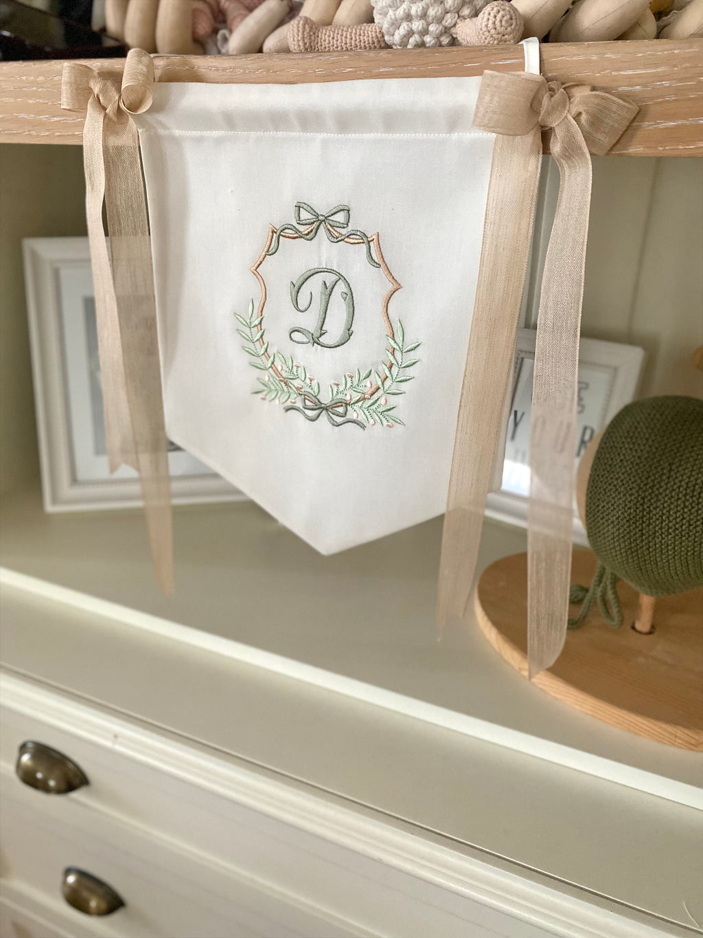 Kişiye Özel Keten Kurdele ve Harfli Bebek Banner / Kapı Süsü