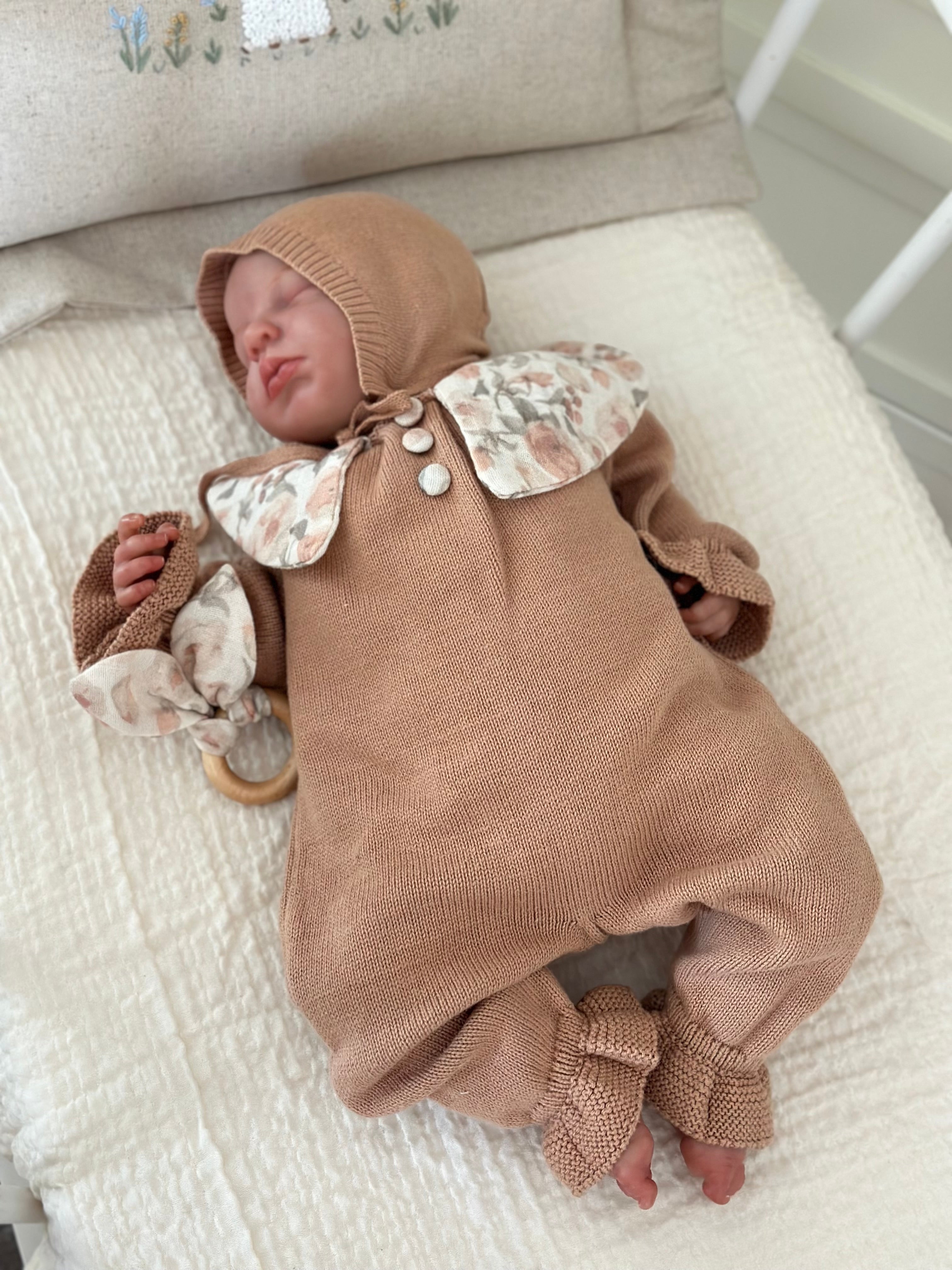 Hardal Müslin Yakalı Triko Kız Bebek Tulum Seti 3 Parça