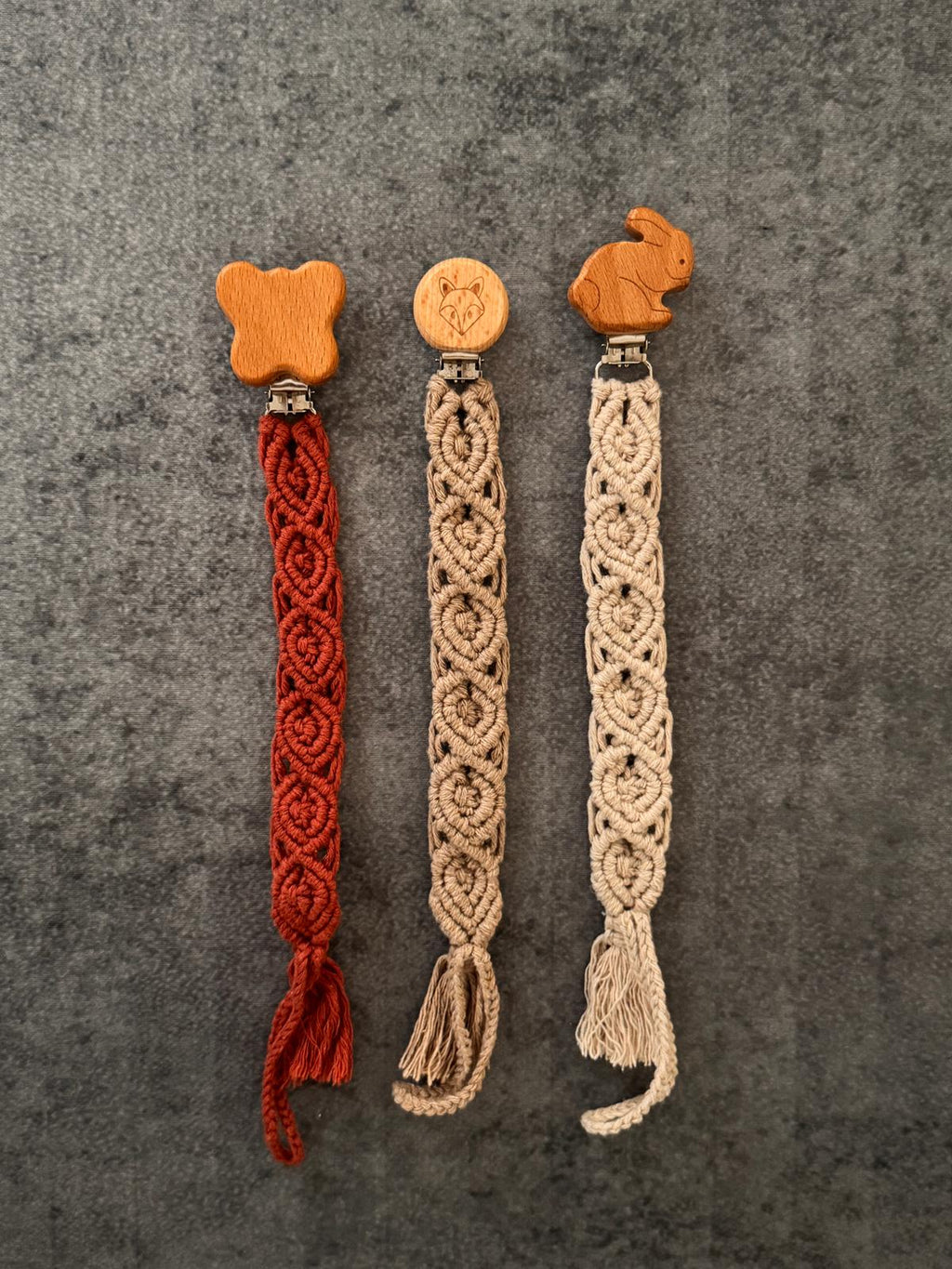 Makrome Emzik Askısı - El Yapımı