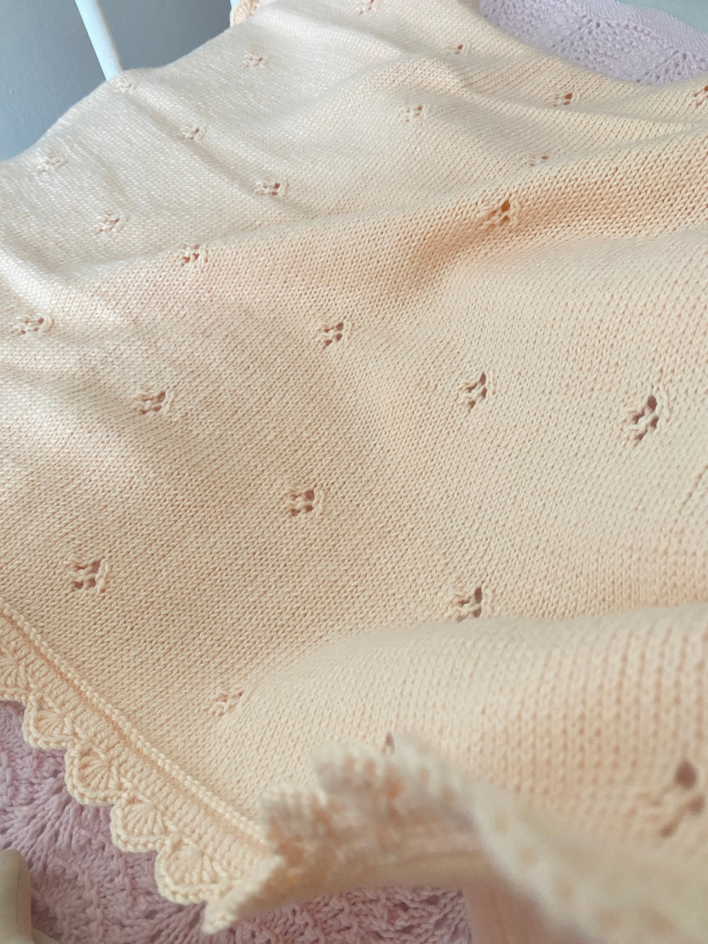 El Örgüsü Açık Somon Bebek Battaniyesi