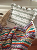 El Örgüsü Renkli Bebek Battaniyesi