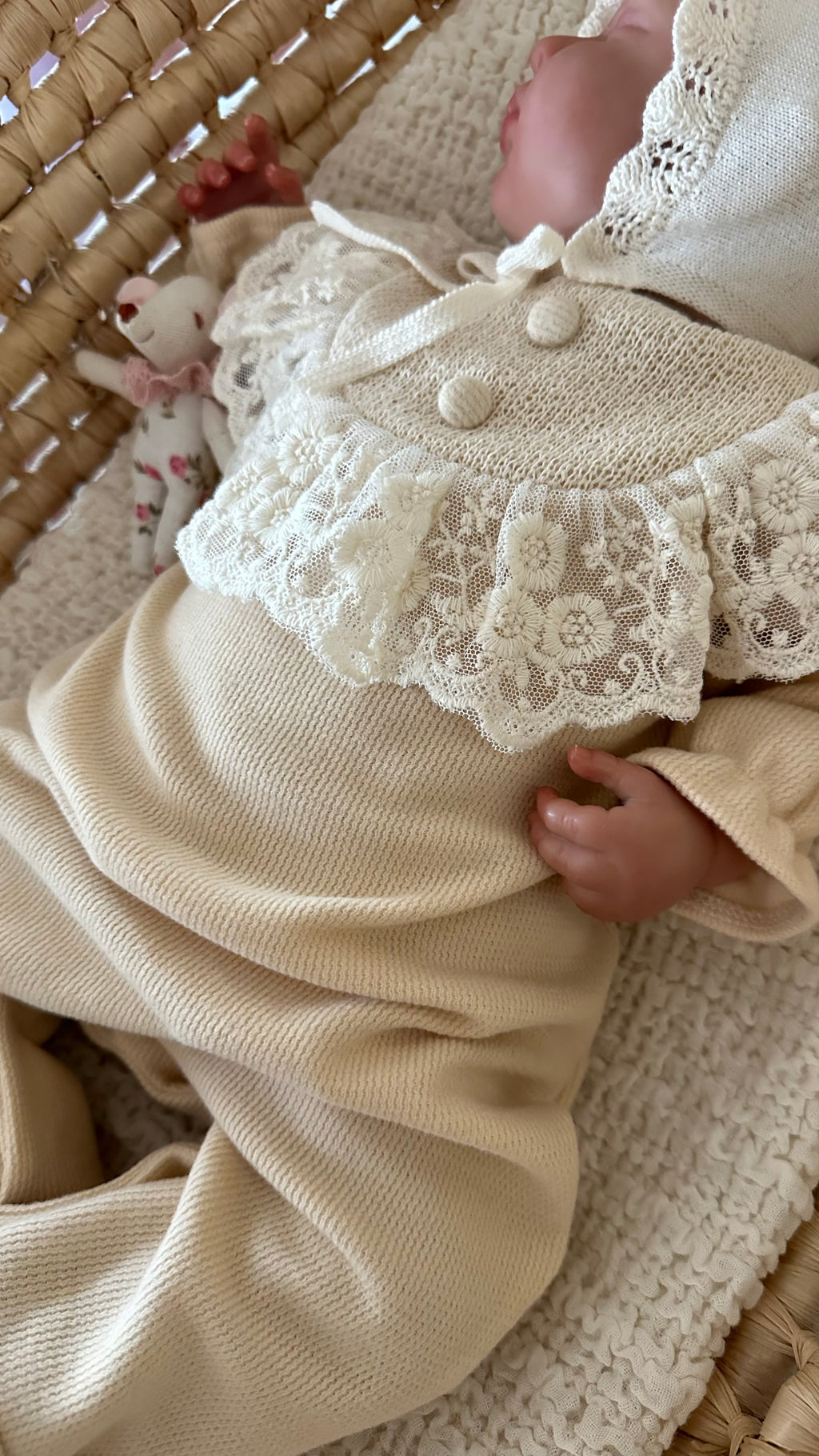 Salmon Wide Lace Detailed Baby Girl Romper