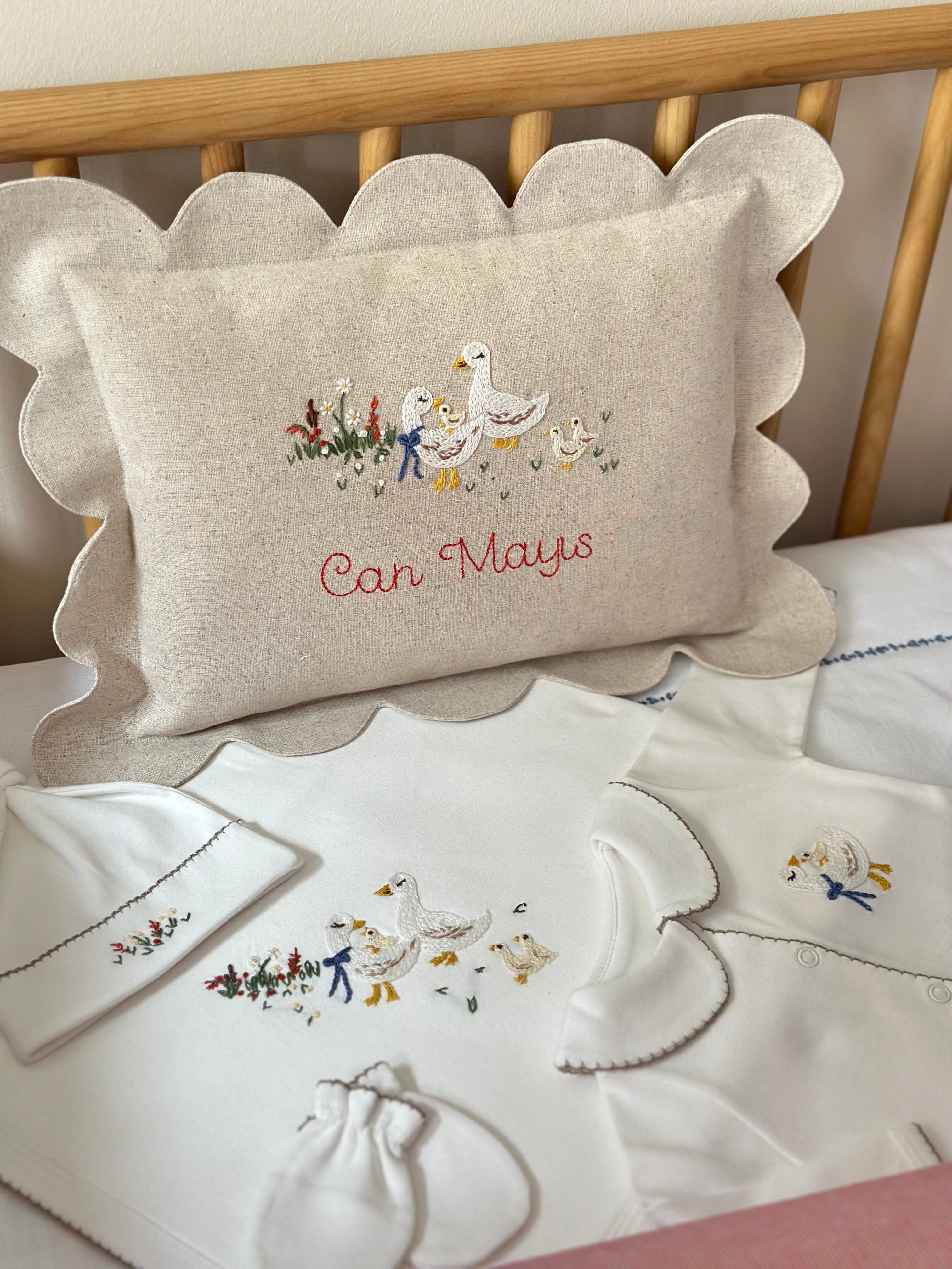 Duckling Keten Dilimli Bebek Yastığı