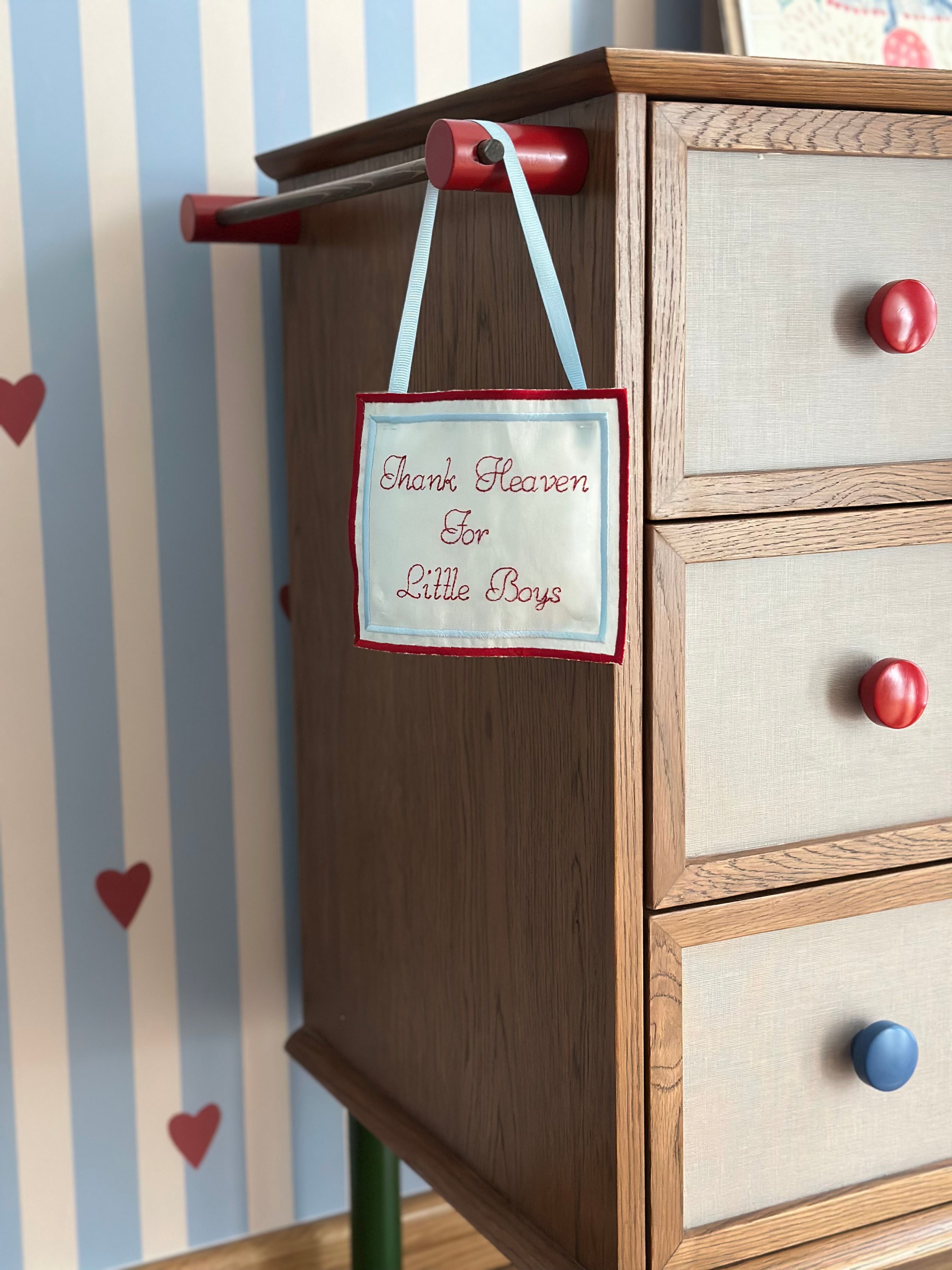 Thank Heaven For Little Boys | Erkek Bebek Nakışlı Kapı Askısı Yastığı