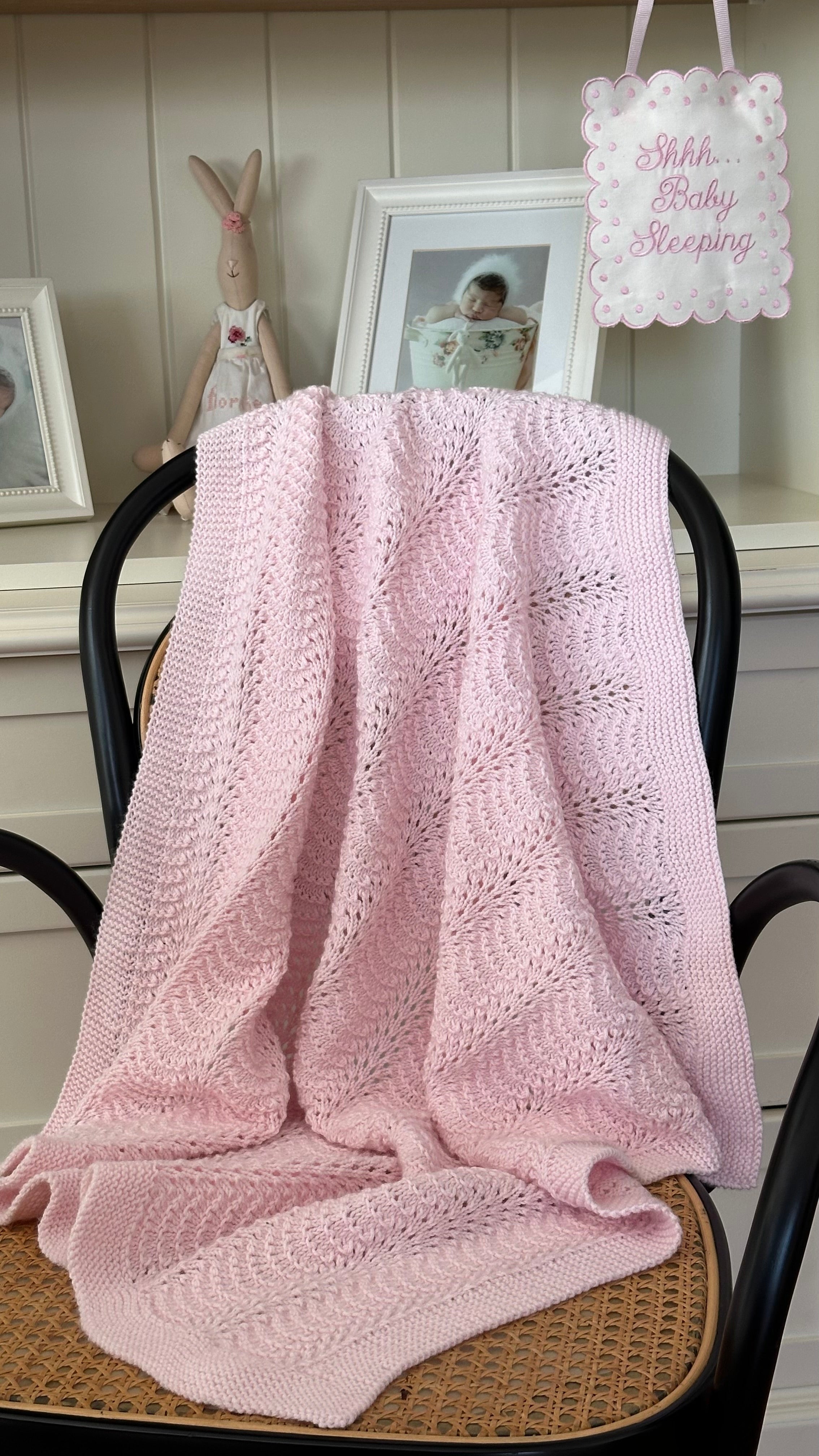 El Örgüsü Pembe Bebek Battaniyesi