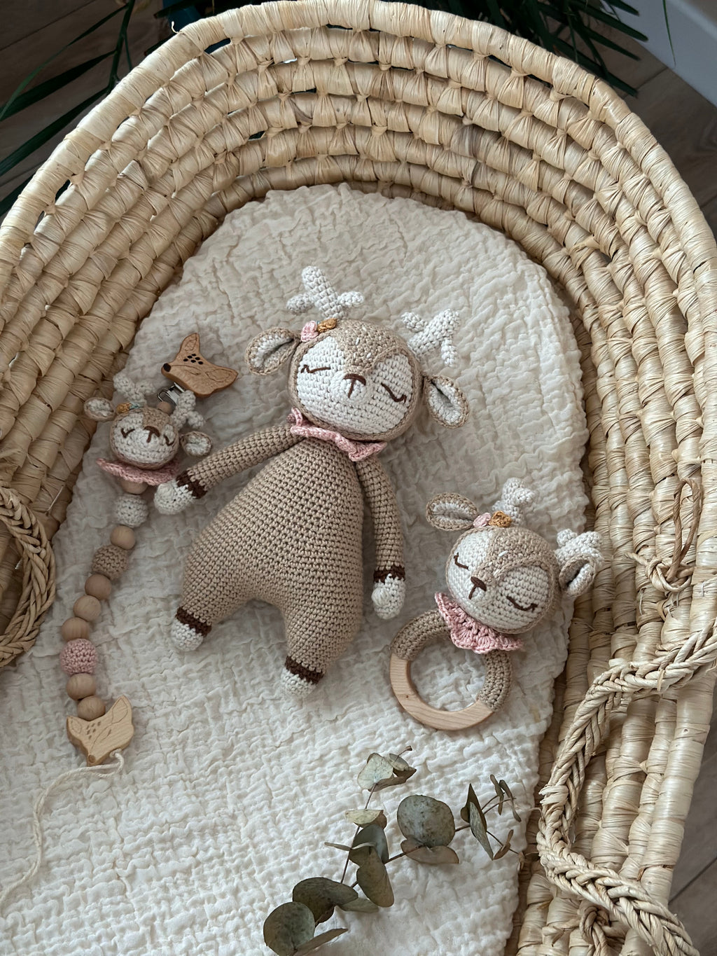 Amigurumi Ceylan Model Bebek Seti – 3 Parça