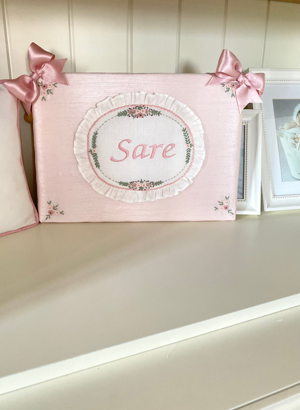Rococo Embroidered Personalized Fabric Door Decoration | Named Baby Room Decor