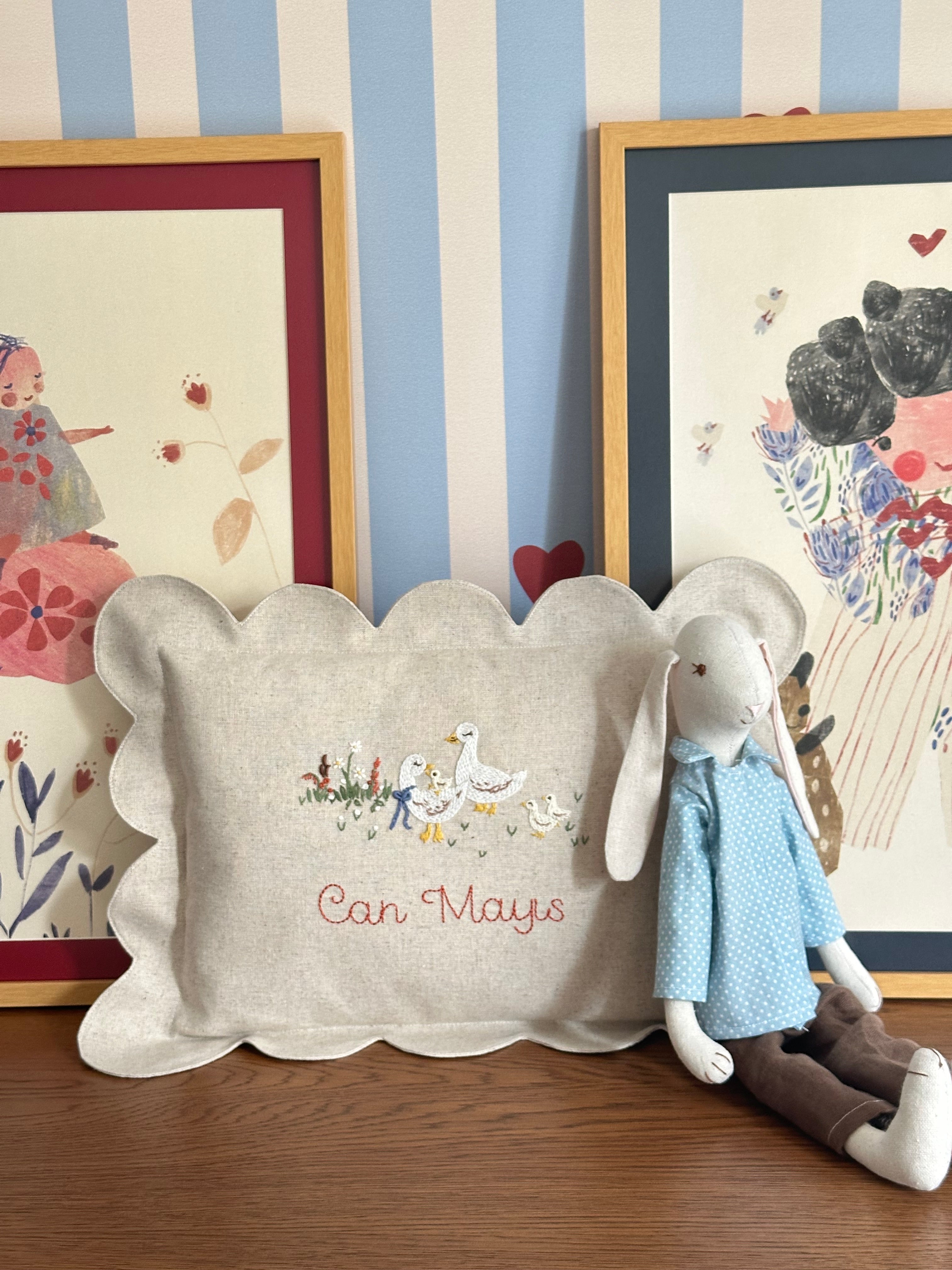 Duckling Keten Dilimli Bebek Yastığı