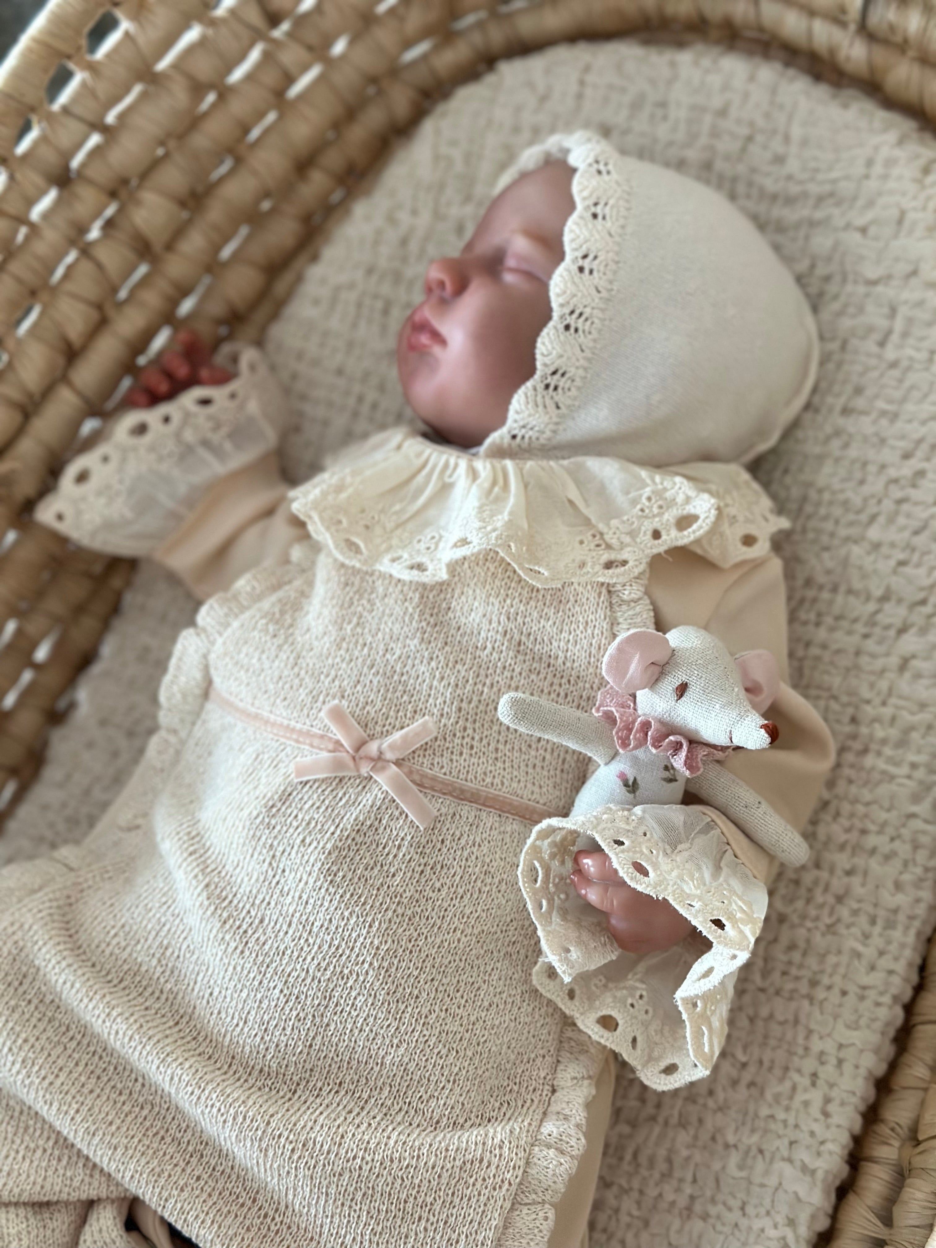 Somon Fisto Detaylı Kız Bebek Tulumu