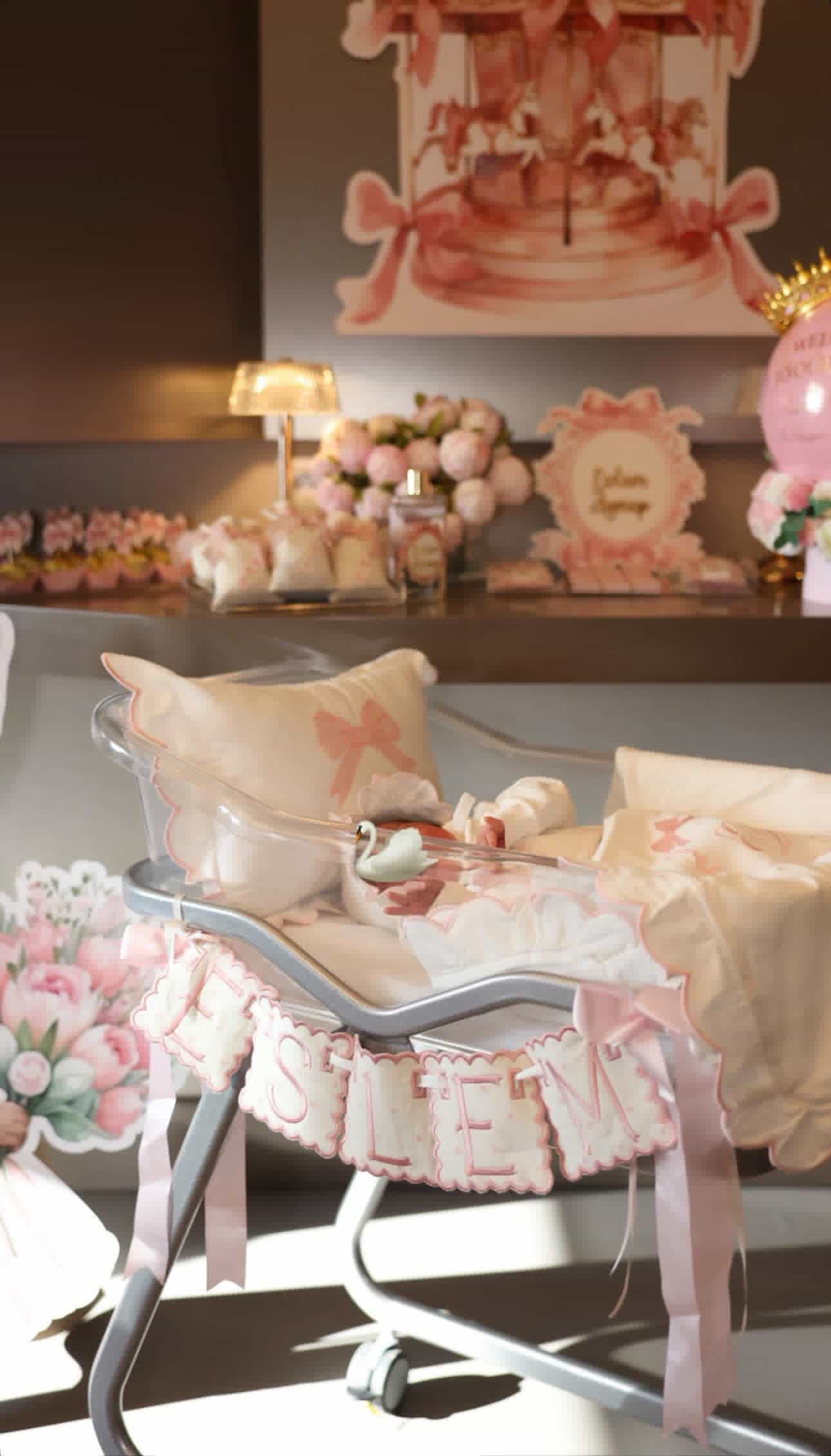 İsme Özel Makine Nakışlı Bebek Banner | Flama | Kapı Süsü