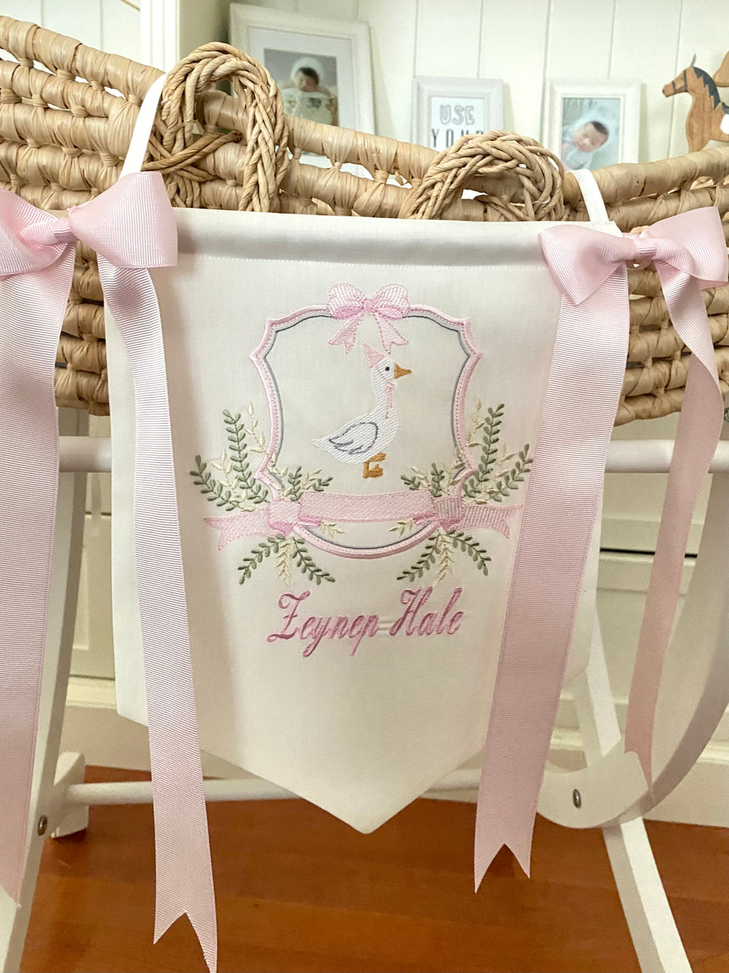Duckling Kişiye Özel İsimli Keten Banner / Kapı Süsü Çelenk