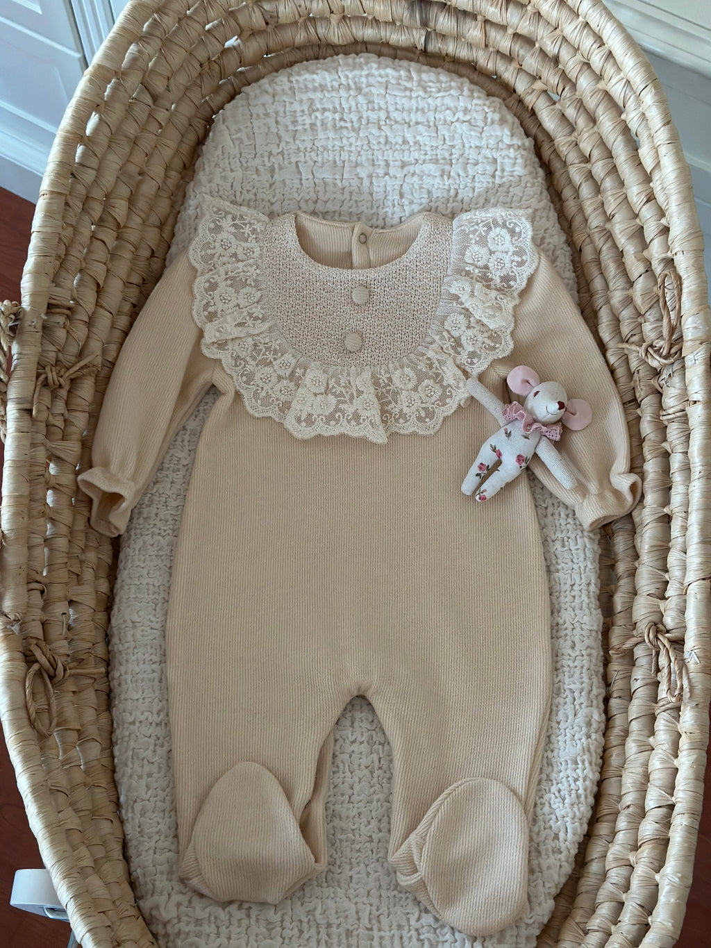 Salmon Wide Lace Detailed Baby Girl Romper