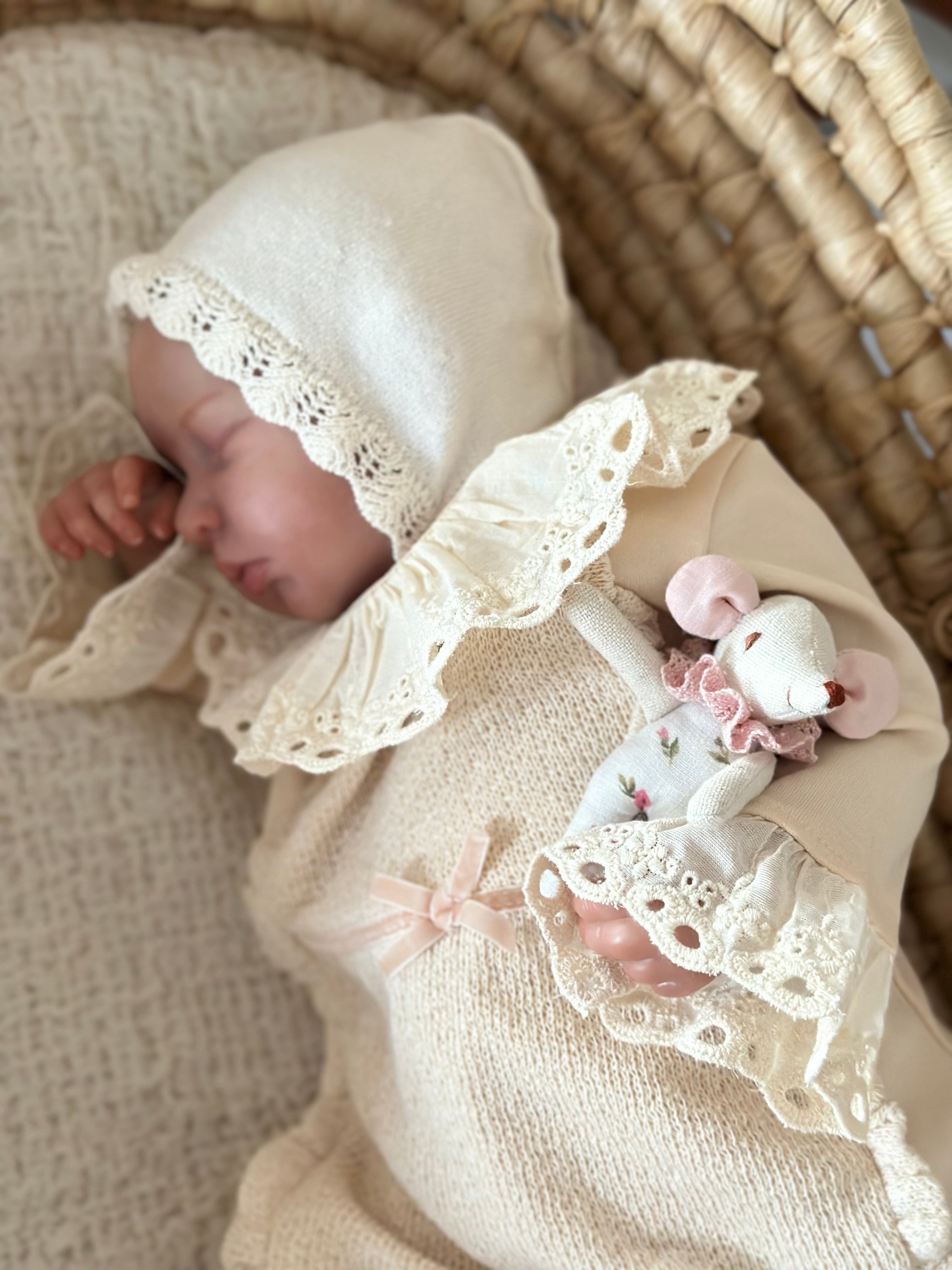 Somon Fisto Detaylı Kız Bebek Tulumu