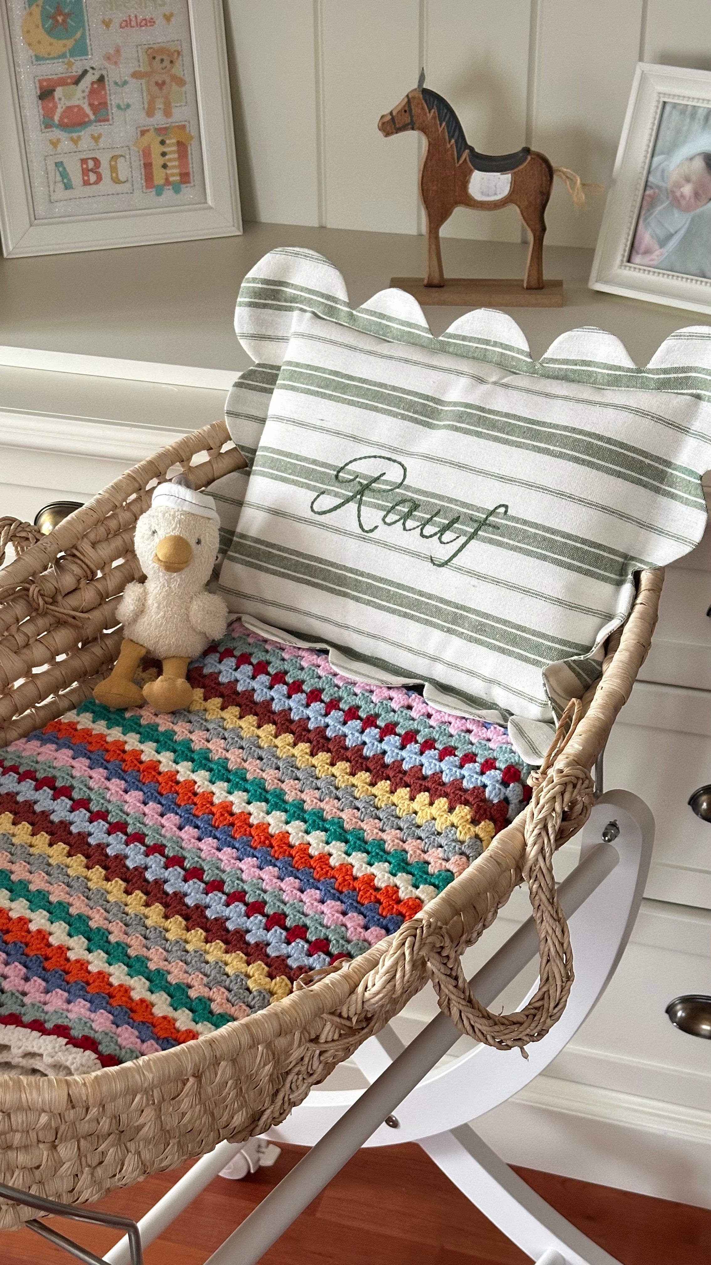 El Örgüsü Renkli Bebek Battaniyesi