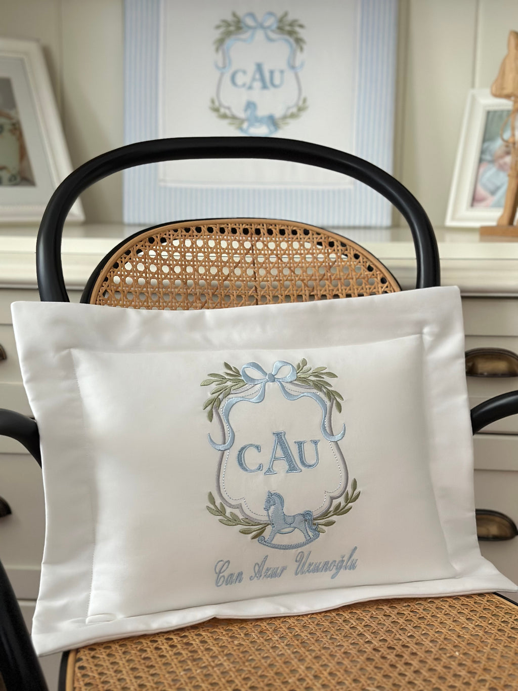 Çelenk Carousel Model Dekoratif Bebek Yastığı