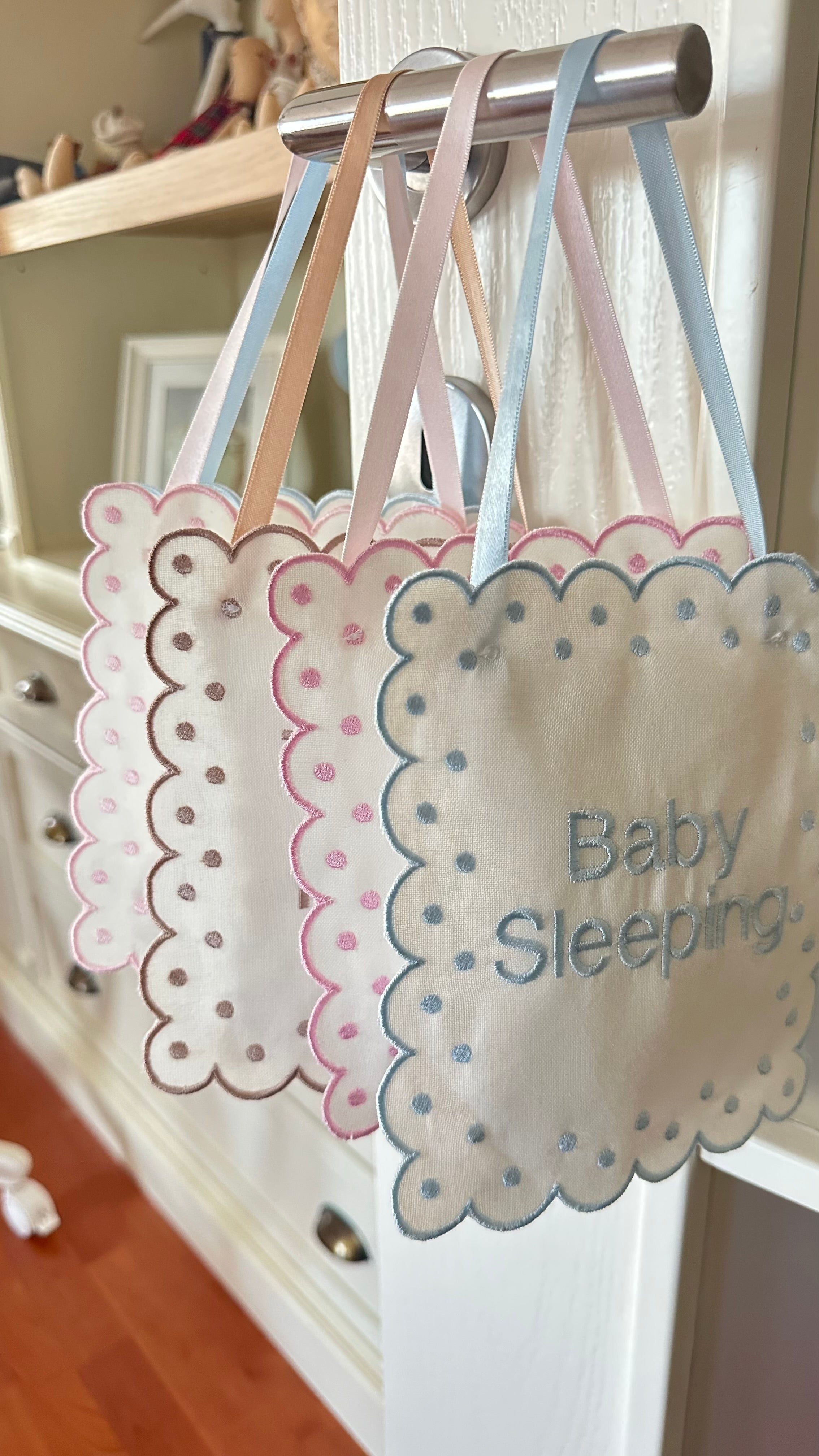 Kişiye Özel Keten “Baby Sleeping” Kapı Yastığı