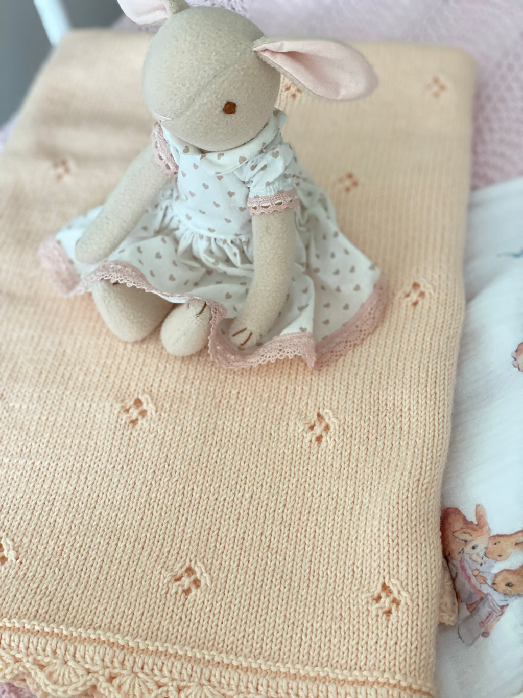 El Örgüsü Açık Somon Bebek Battaniyesi