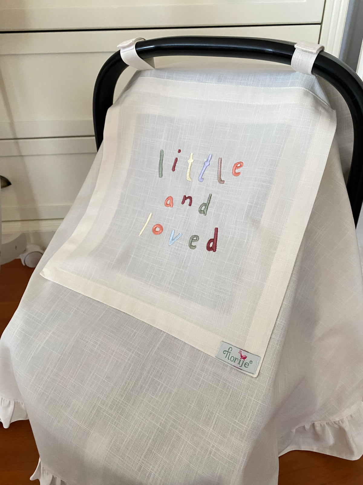 Little and Loved - Keten Puset Örtüsü