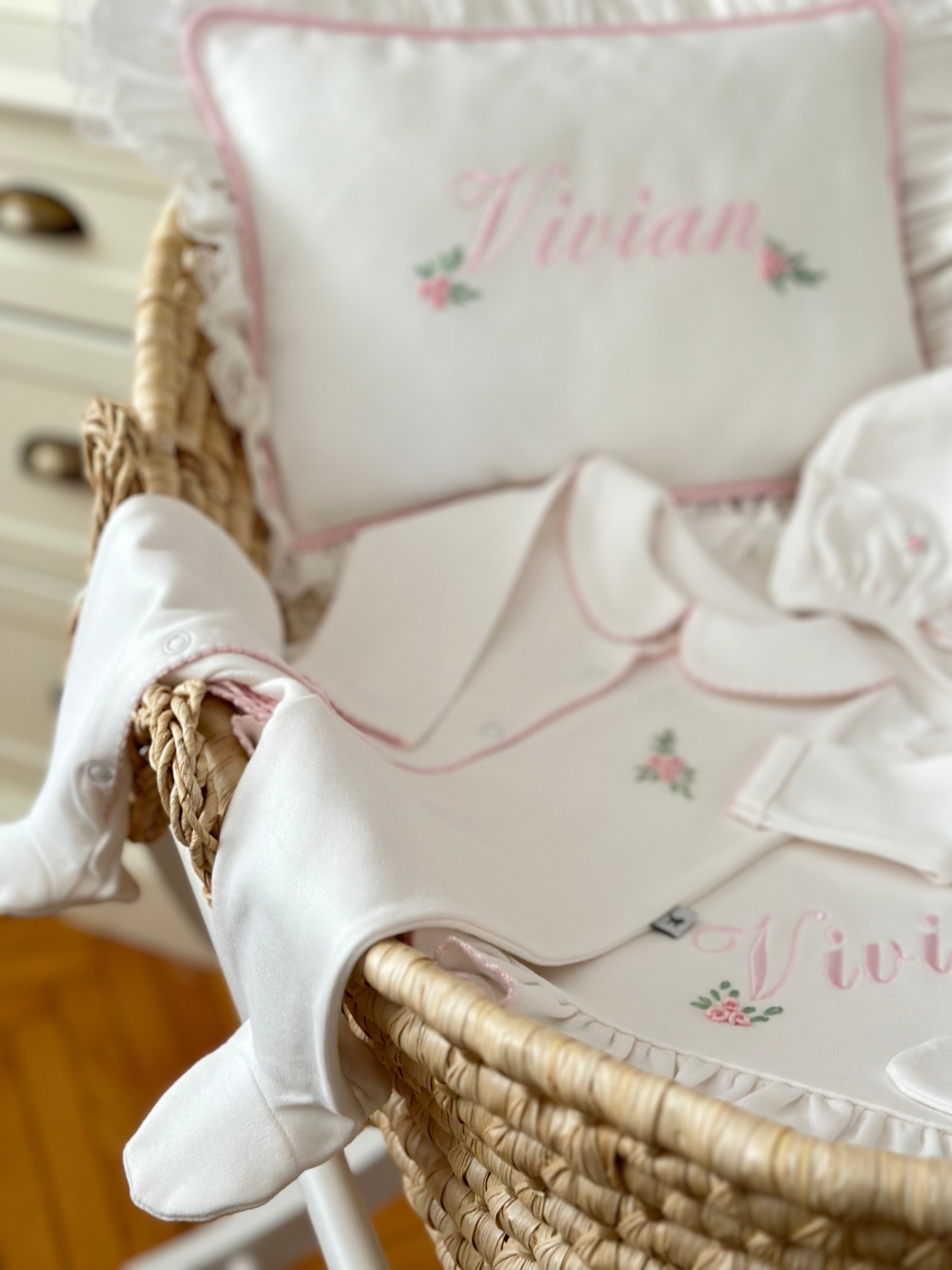 Spring Flowers Organic Newborn Set – Pink Crochet Detail