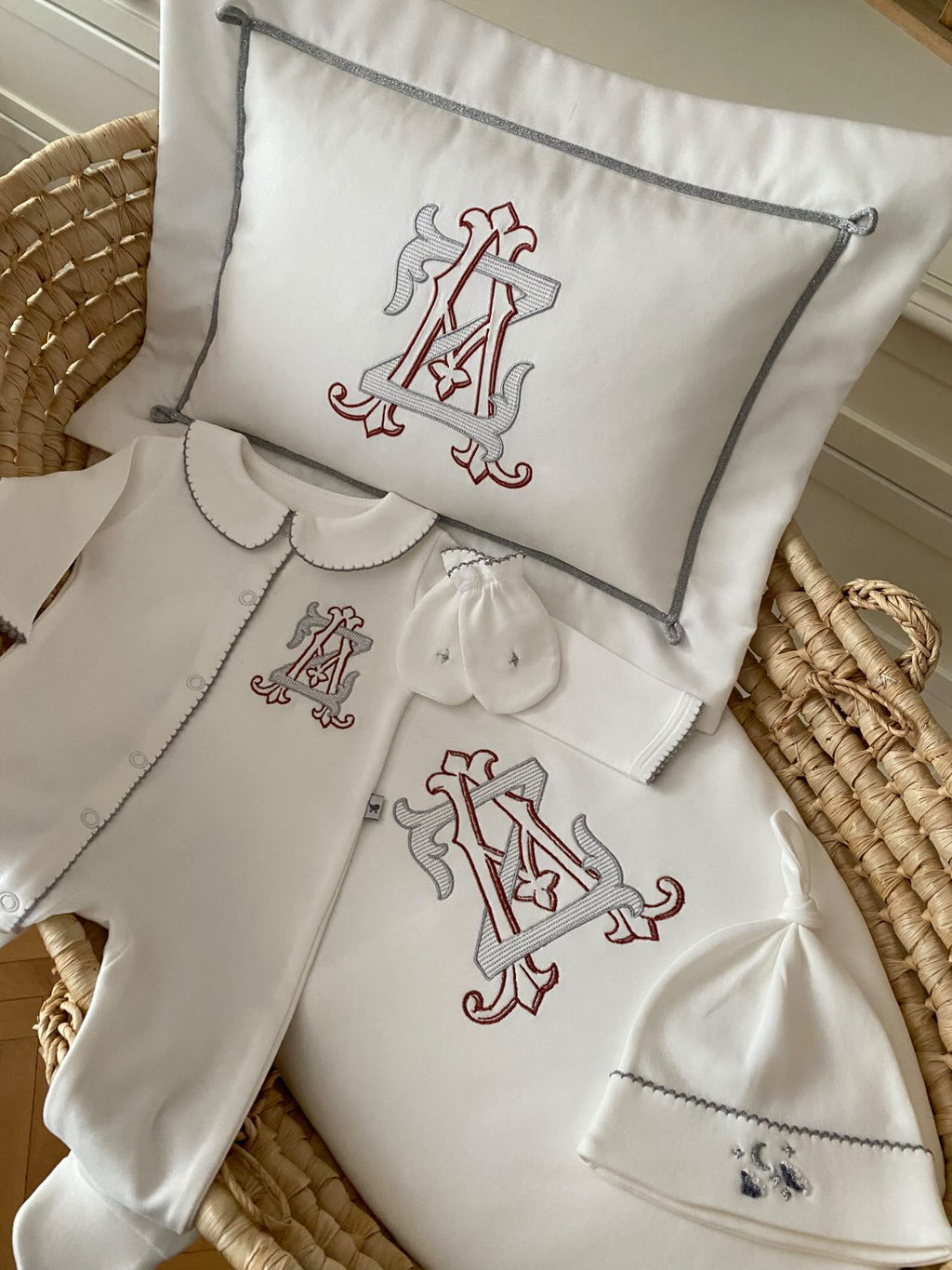 Monogram Organik Yenidoğan Seti