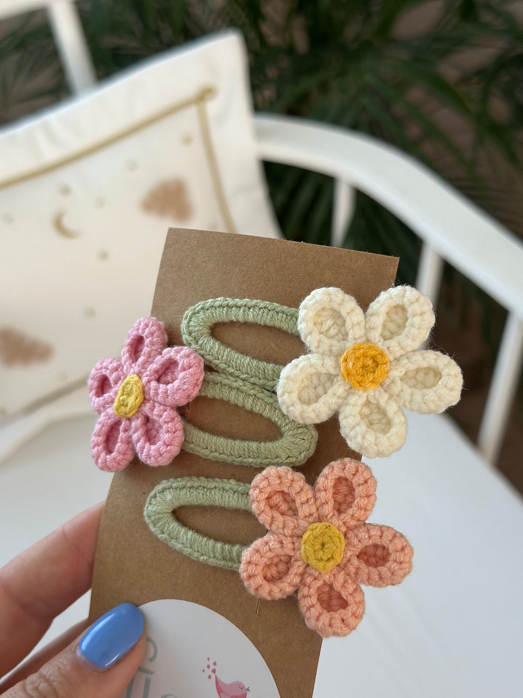 Örgü Papatya Çiçekli Bebek Saç Tokası