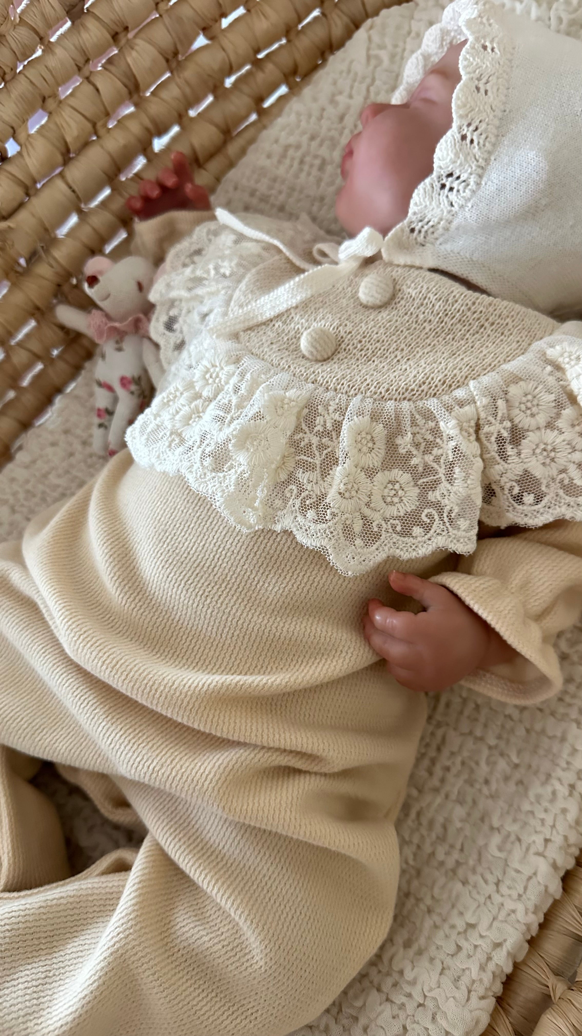 Salmon Wide Lace Detailed Baby Girl Romper