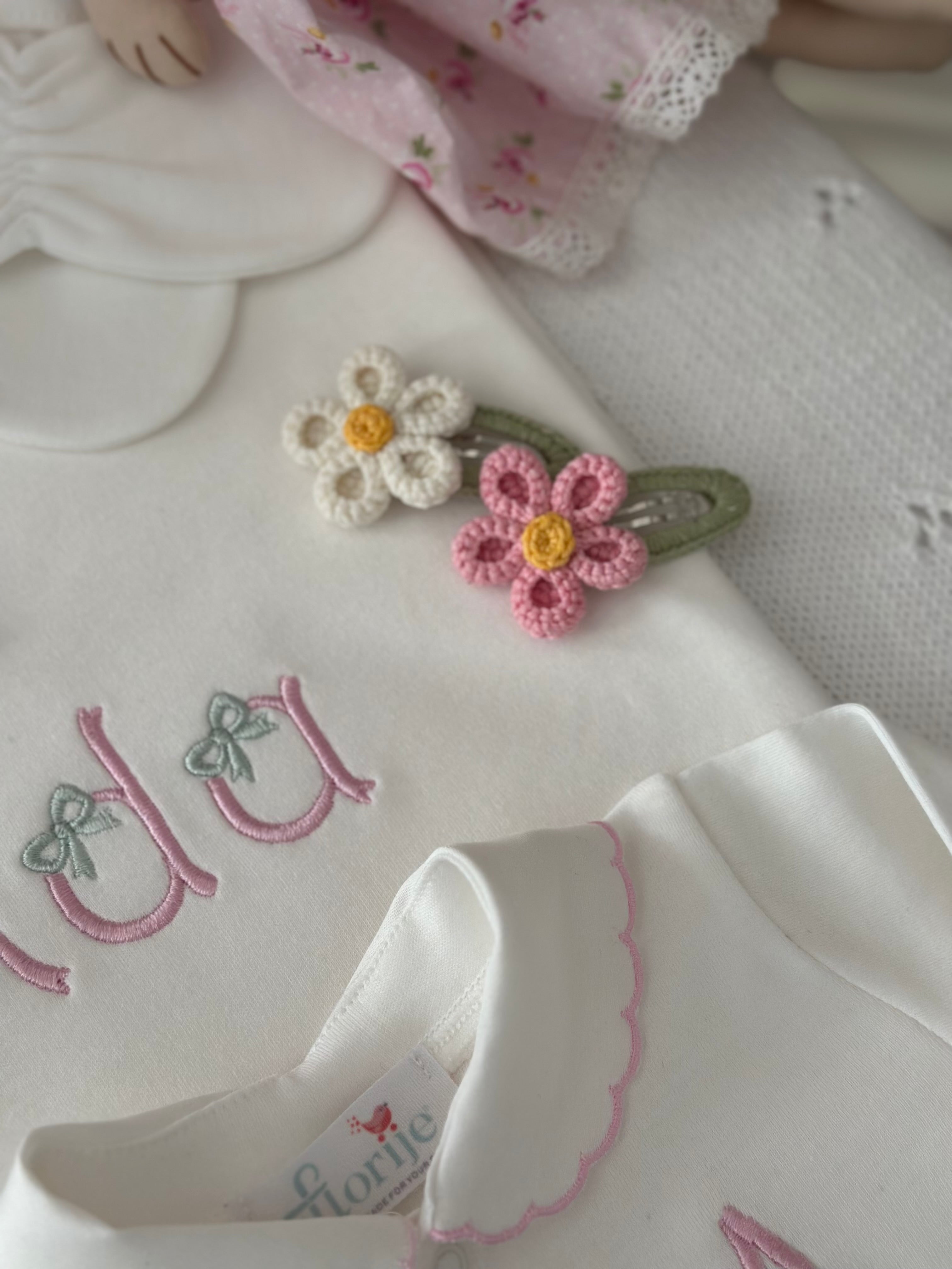 Fiyonklu Harfler Bebek Hastane Çıkış Seti