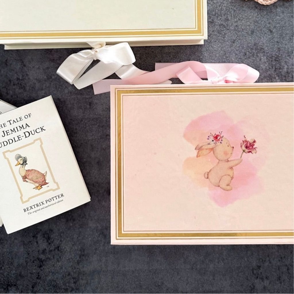 Kişiye Özel Hediye Bebek Kutusu Sevimli Tavşan İsimli