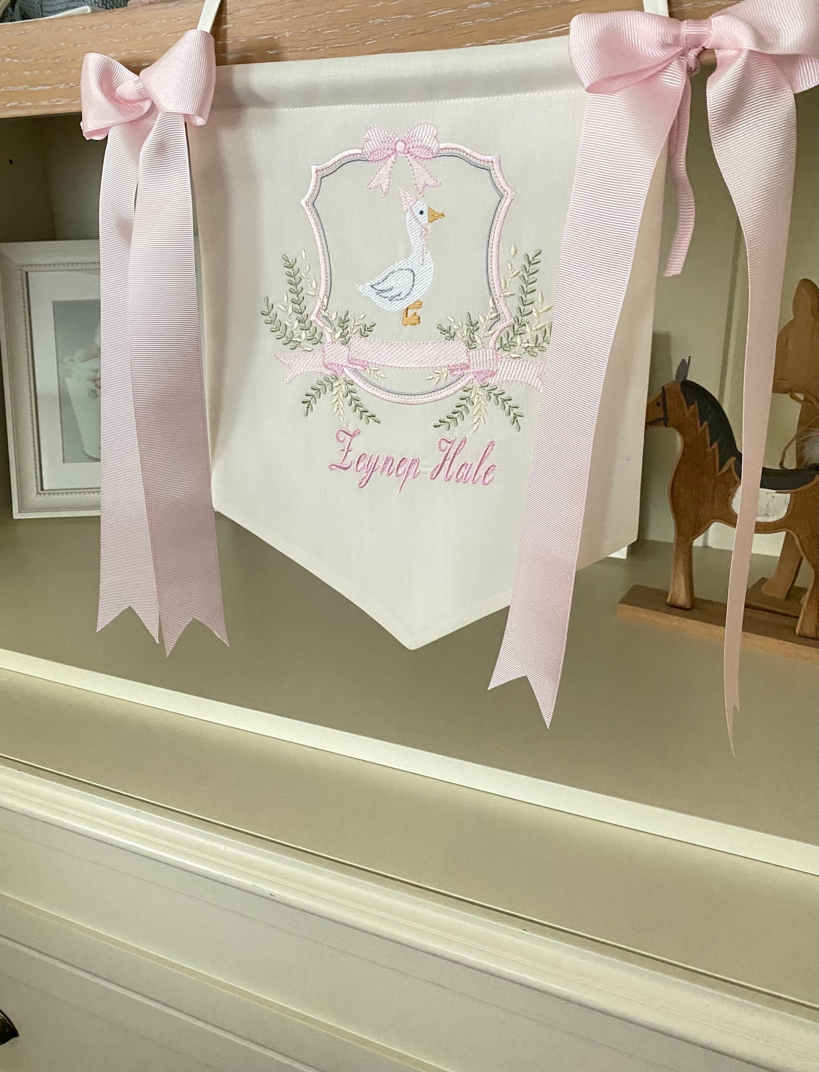 Duckling Kişiye Özel İsimli Keten Banner / Kapı Süsü Çelenk