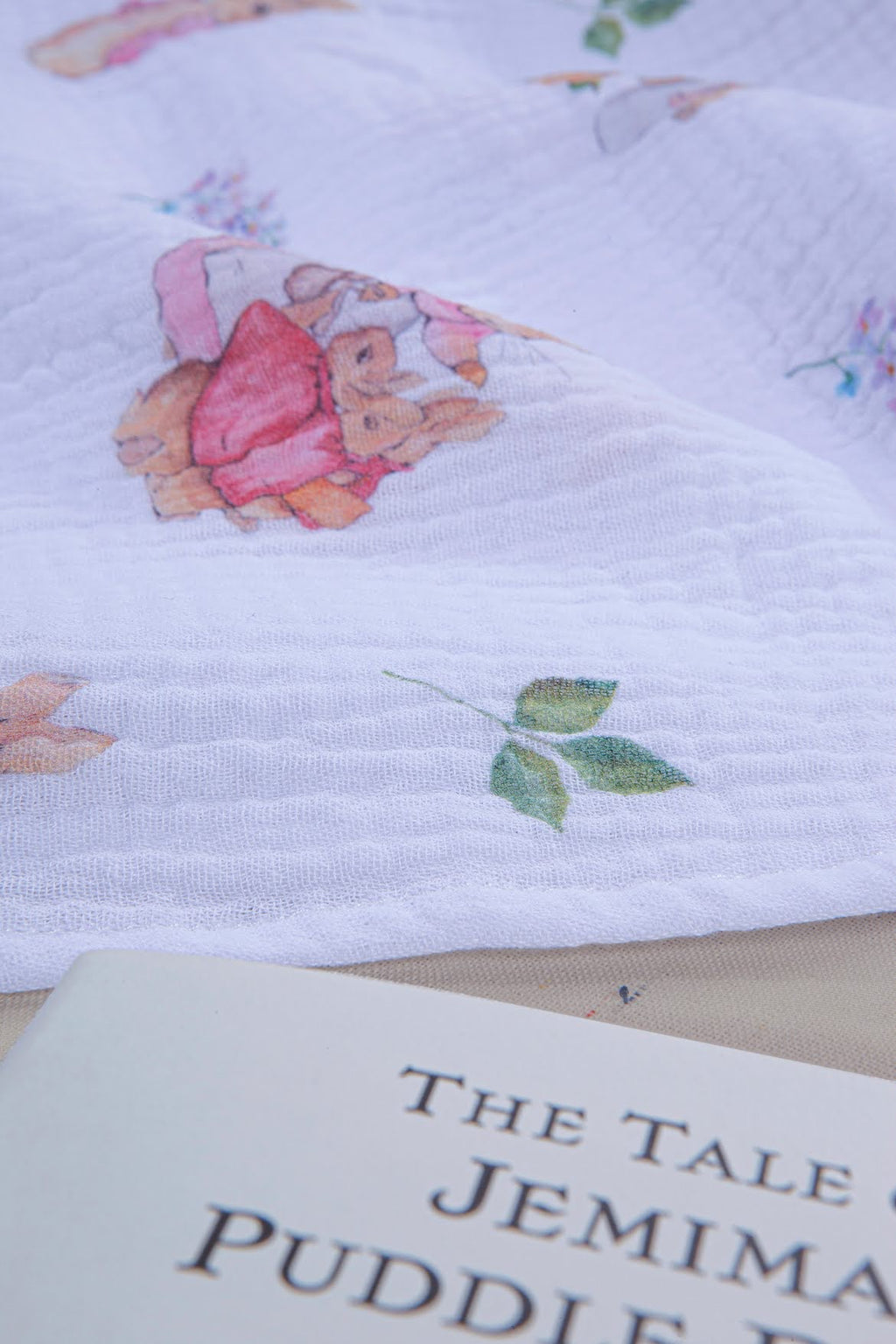 Peter Rabbit Serisi Çok Amaçlı Bebek Müslin Örtüsü Pembe