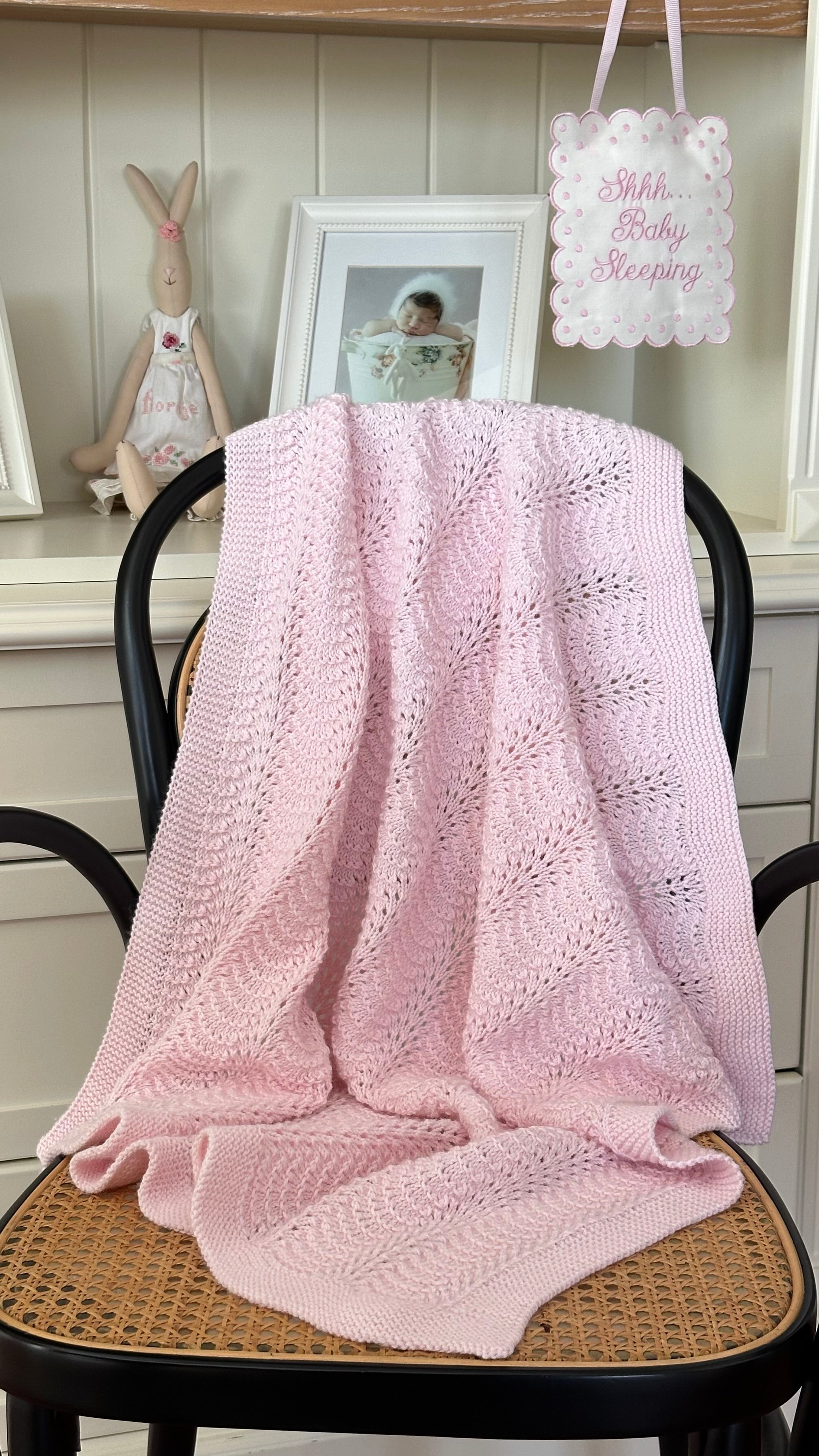 El Örgüsü Pembe Bebek Battaniyesi